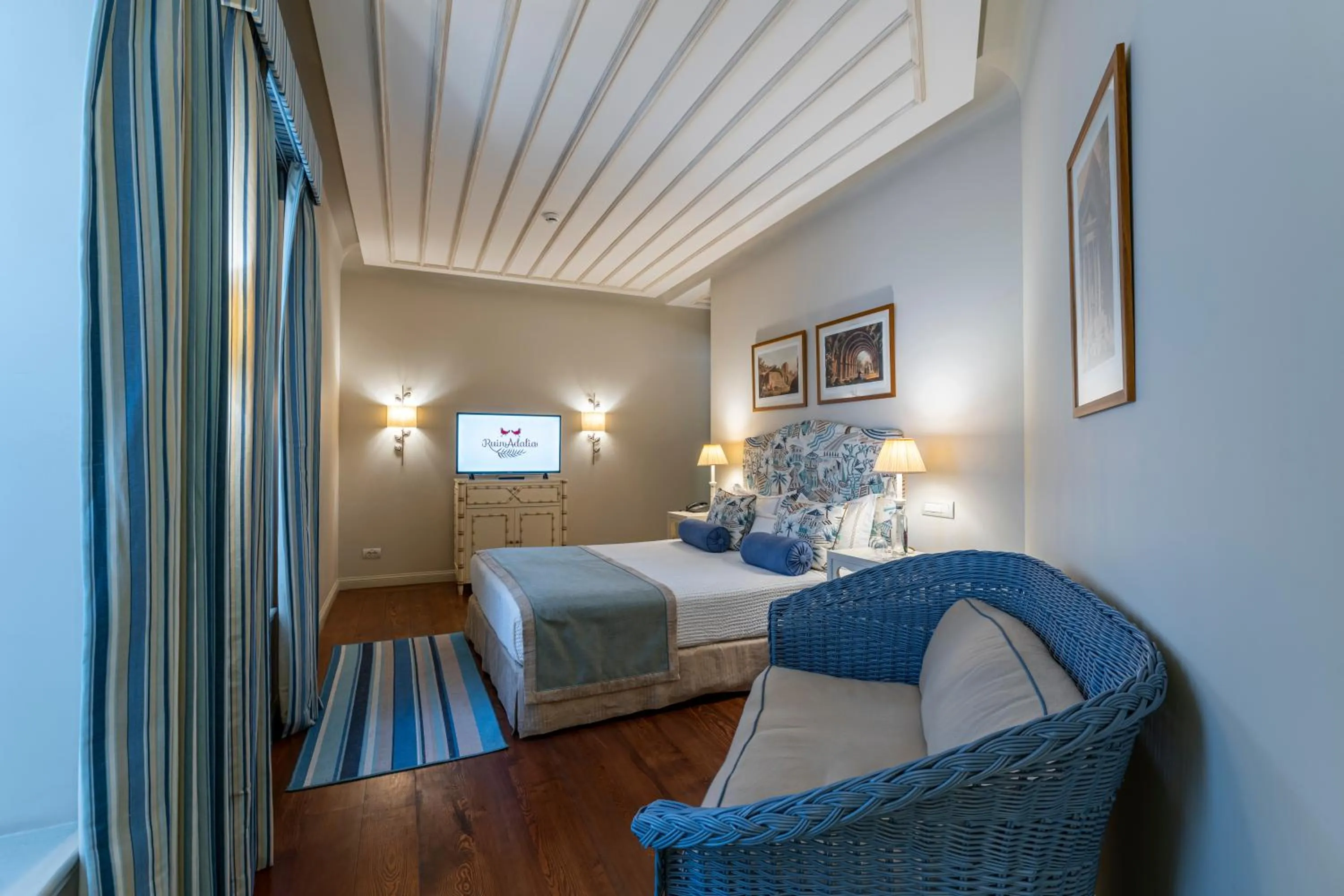 Bed in RuinAdalia Hotel