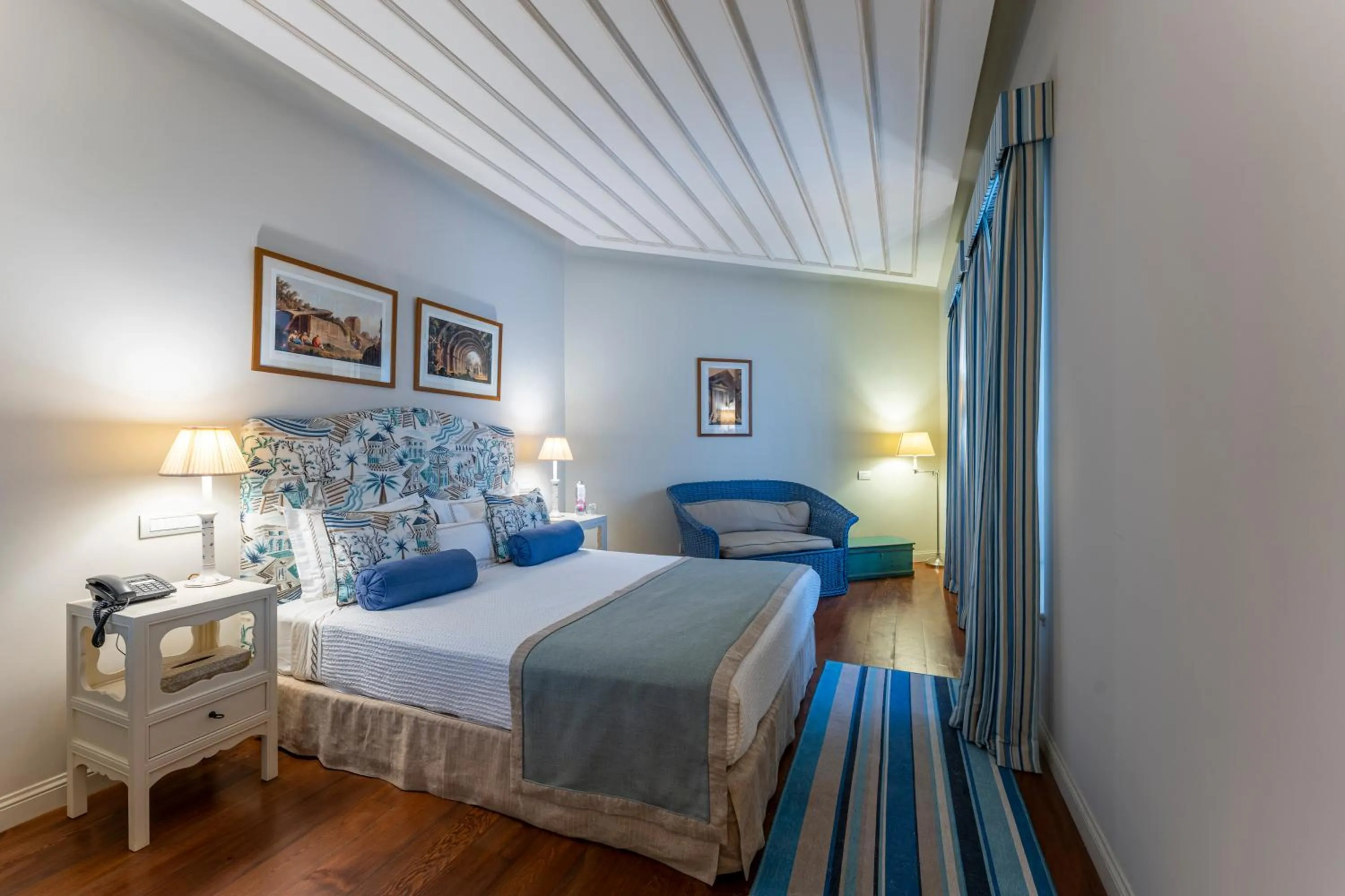 Bed in RuinAdalia Hotel