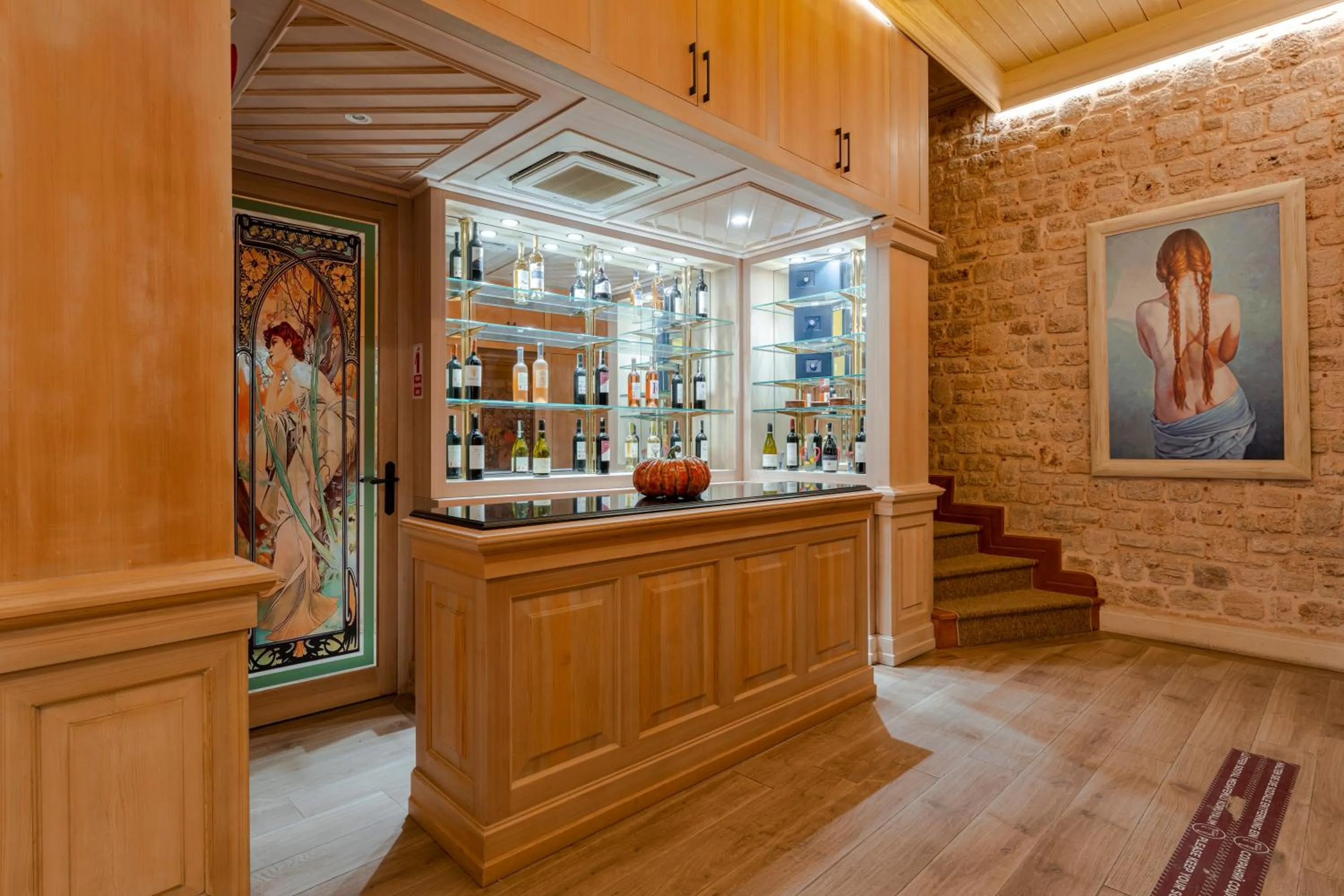 Lounge or bar in RuinAdalia Hotel