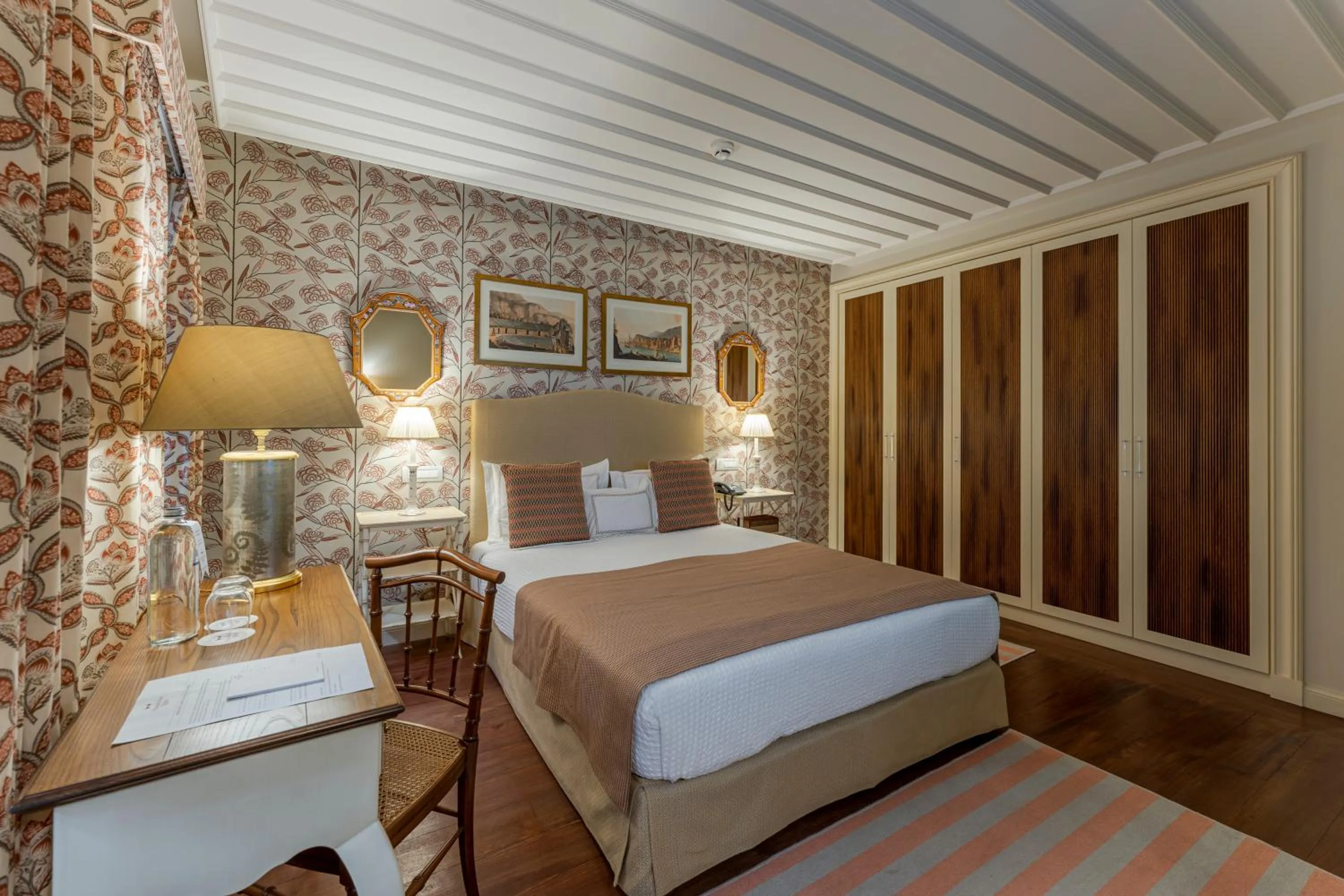 Bed in RuinAdalia Hotel