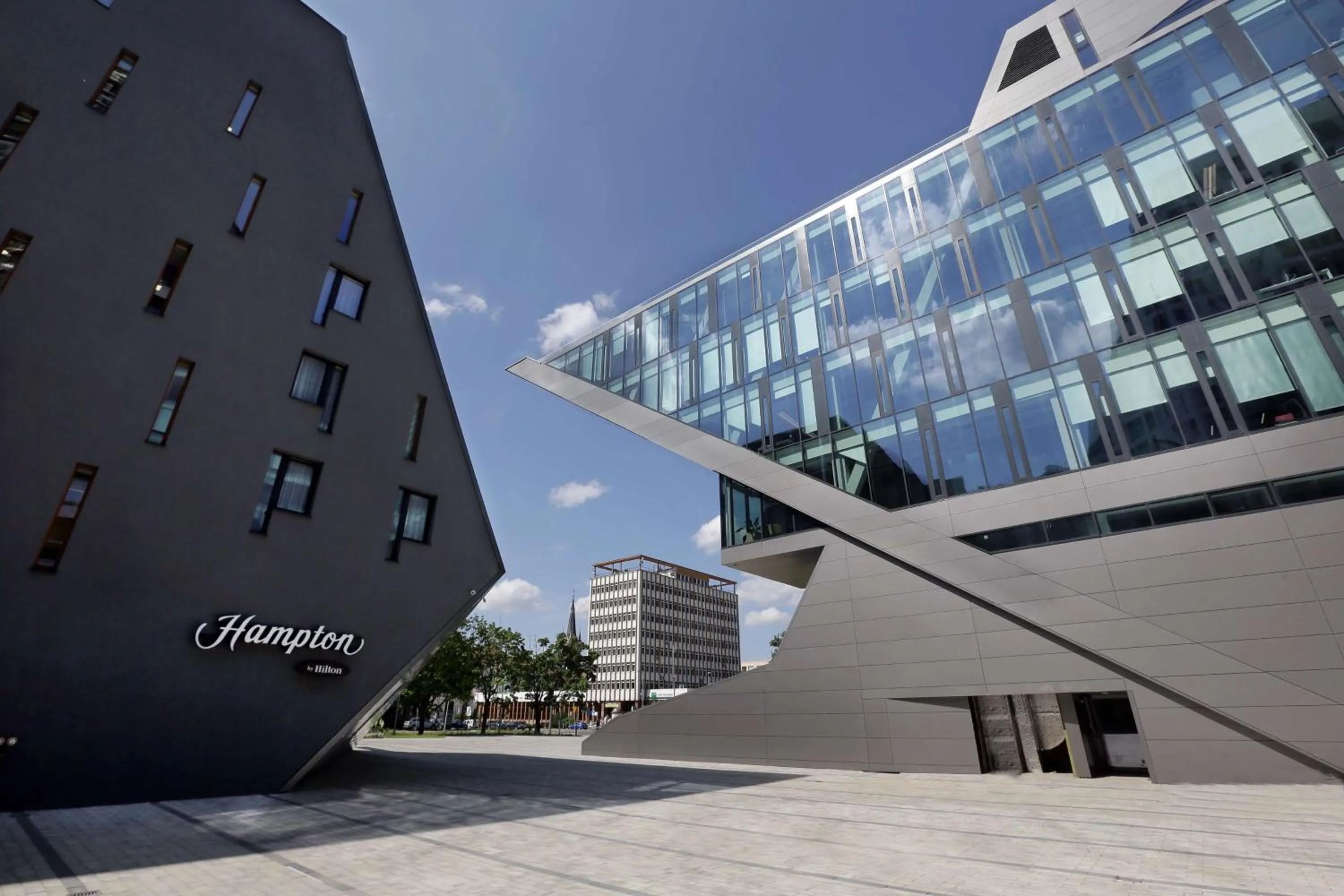 Property building in Hampton By Hilton Olsztyn