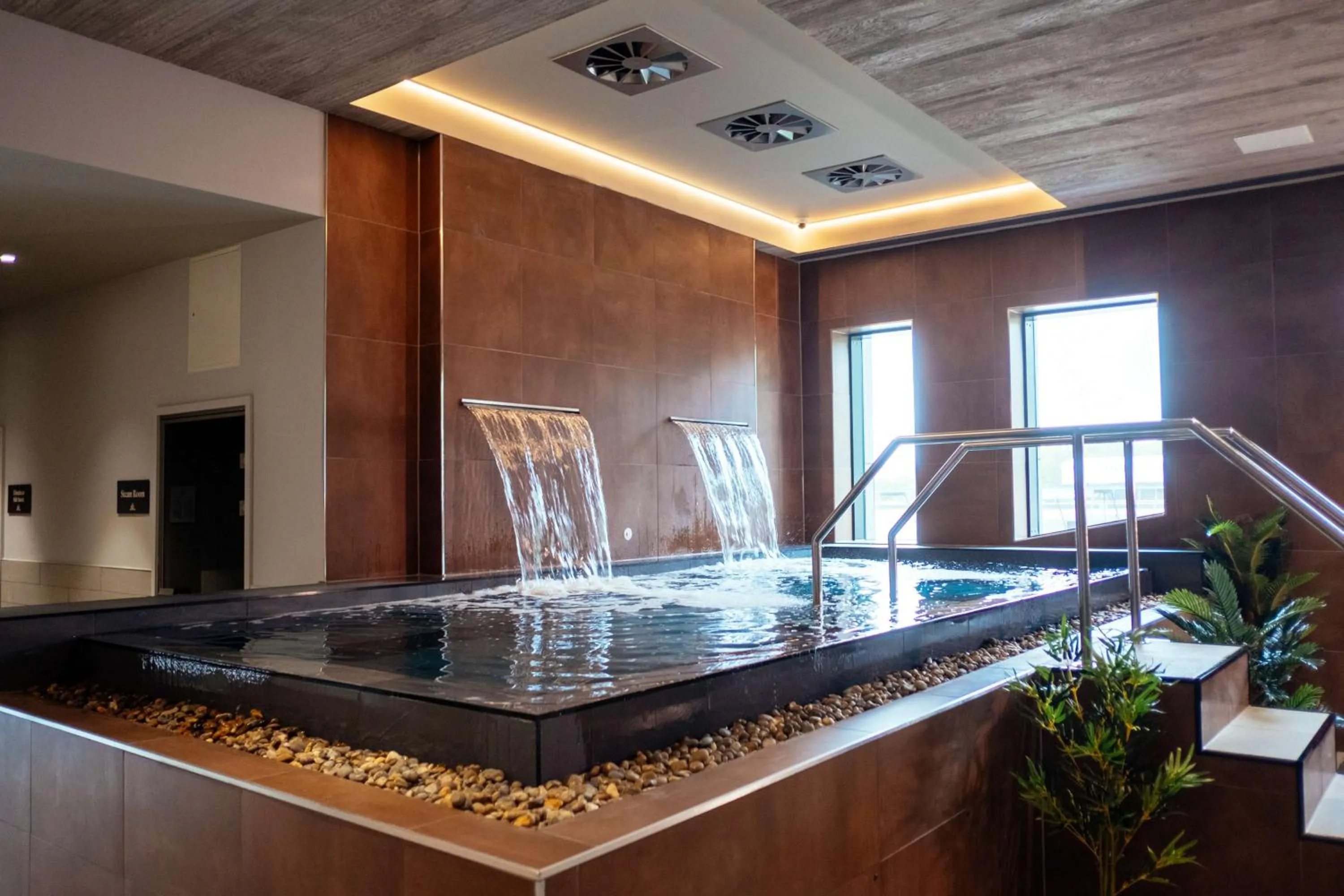 Pool view in Hilton Garden Inn Snowdonia