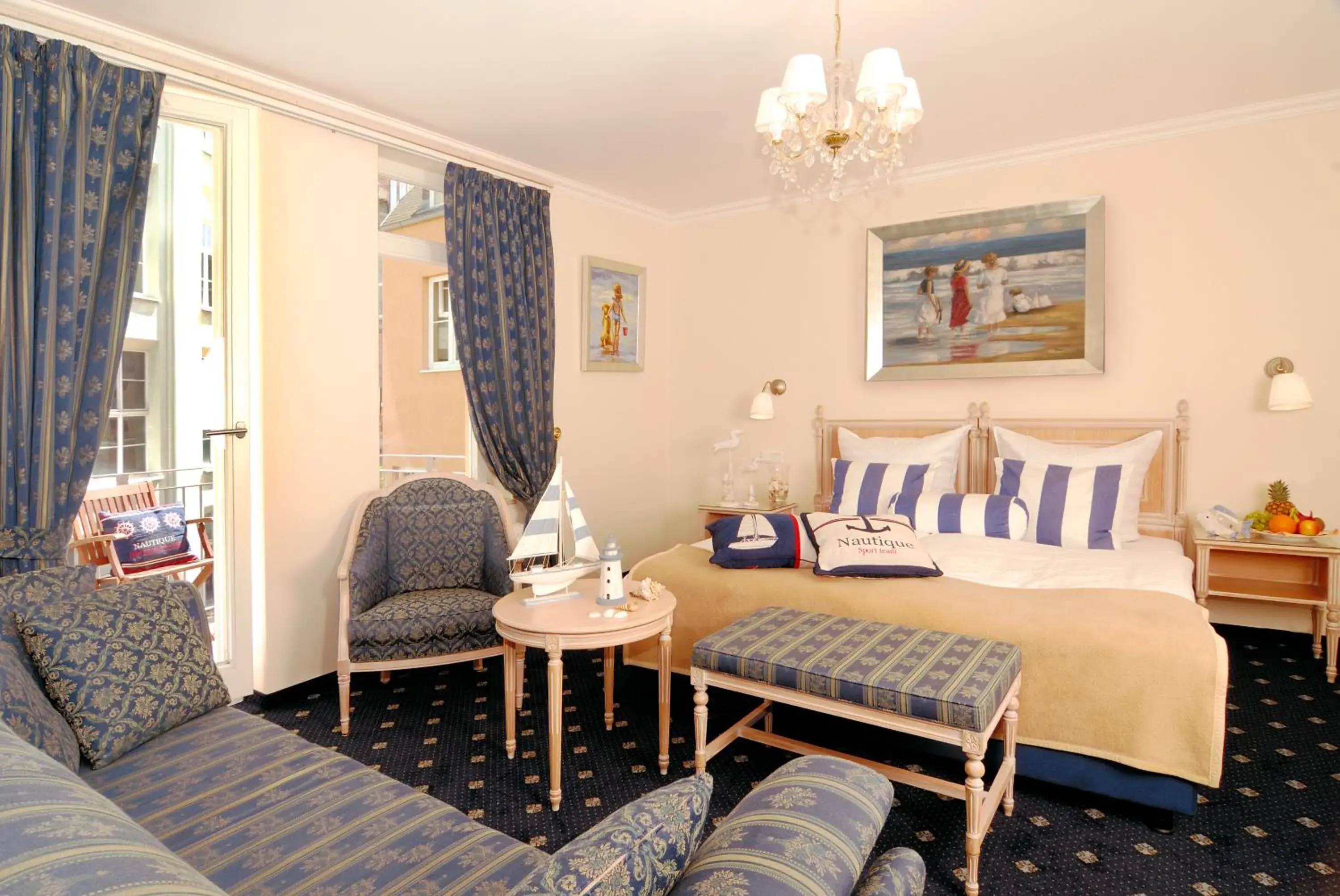 Junior Suite in Sebnitzer Hof by STEIGER Hotels Junior Suite in Sebnitzer Hof by STEIGER Hotels