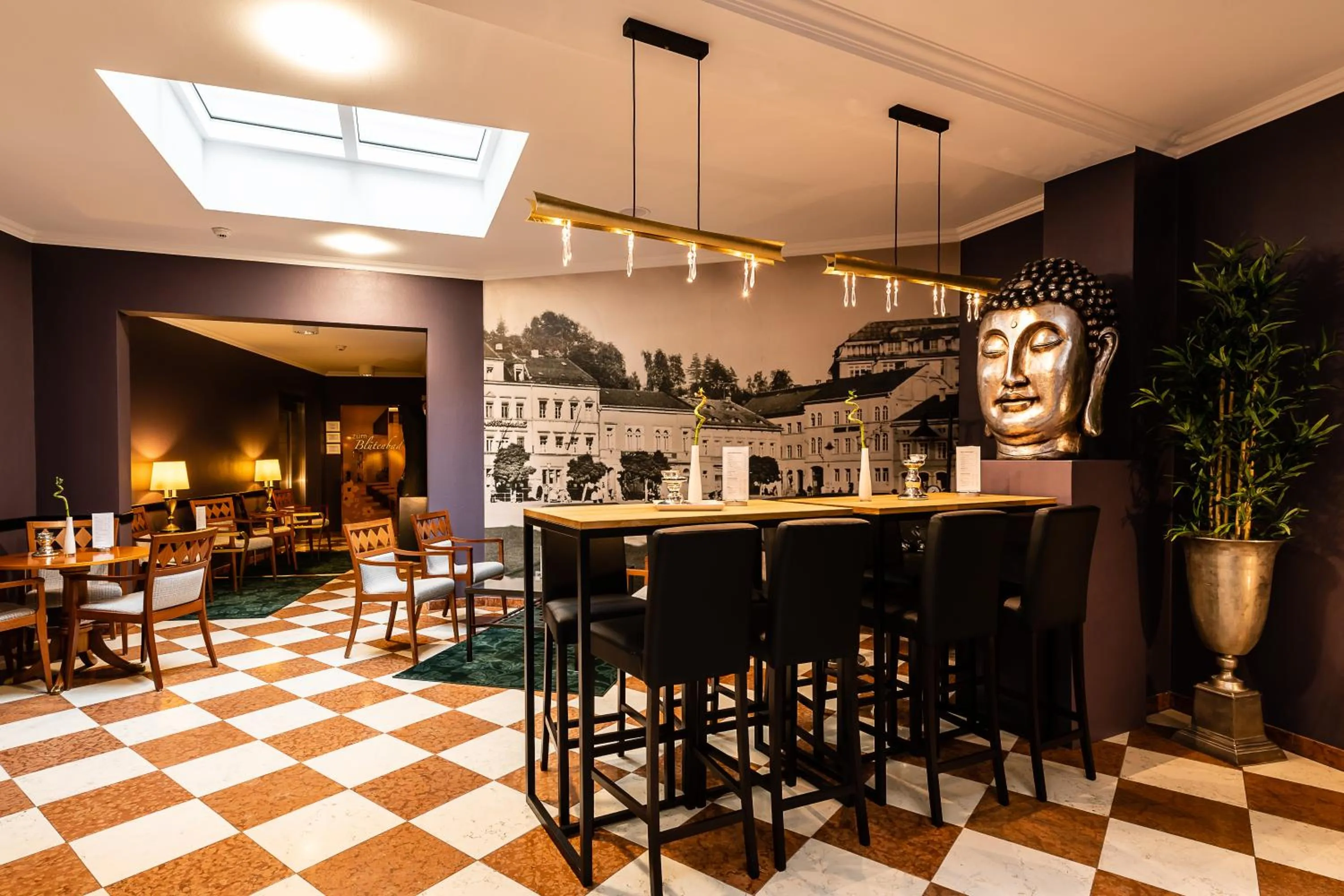 Lobby or reception in Sebnitzer Hof by STEIGER Hotels