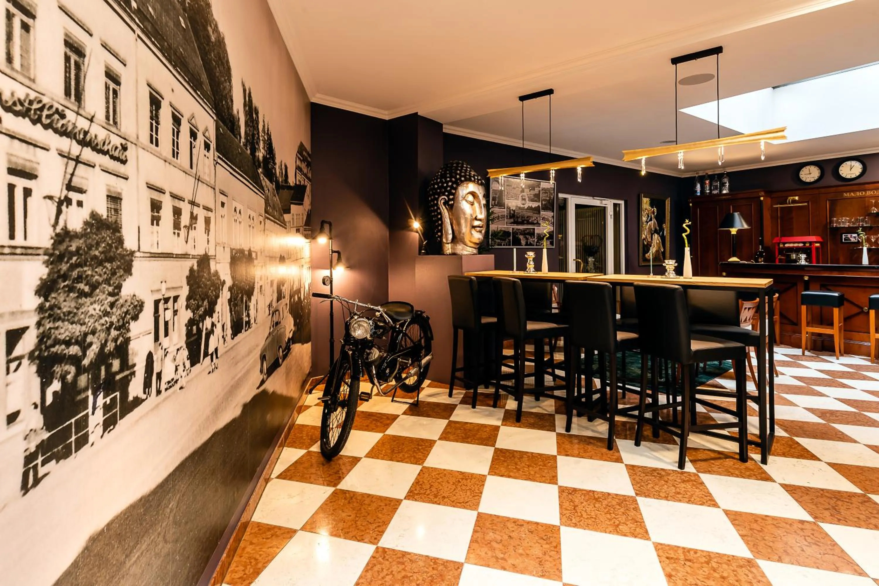 Lobby or reception in Sebnitzer Hof by STEIGER Hotels