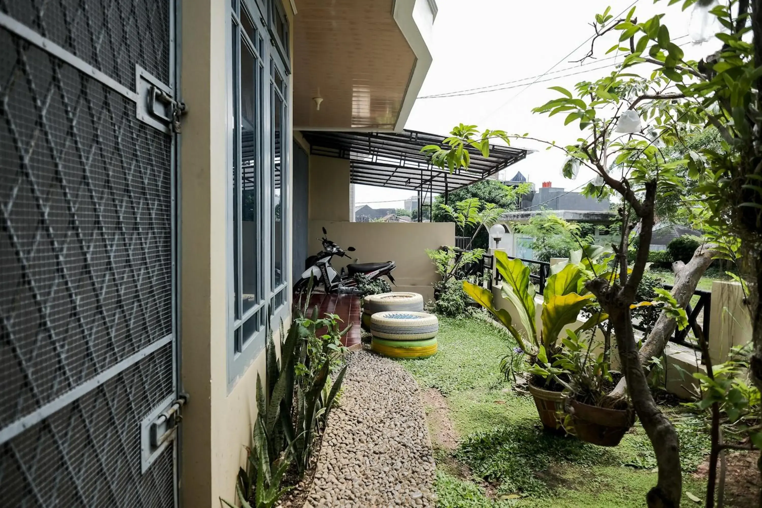 Property building in RedDoorz Syariah near Gatot Subroto Lampung 4 Property building in RedDoorz Syariah near Gatot Subroto Lampung 4