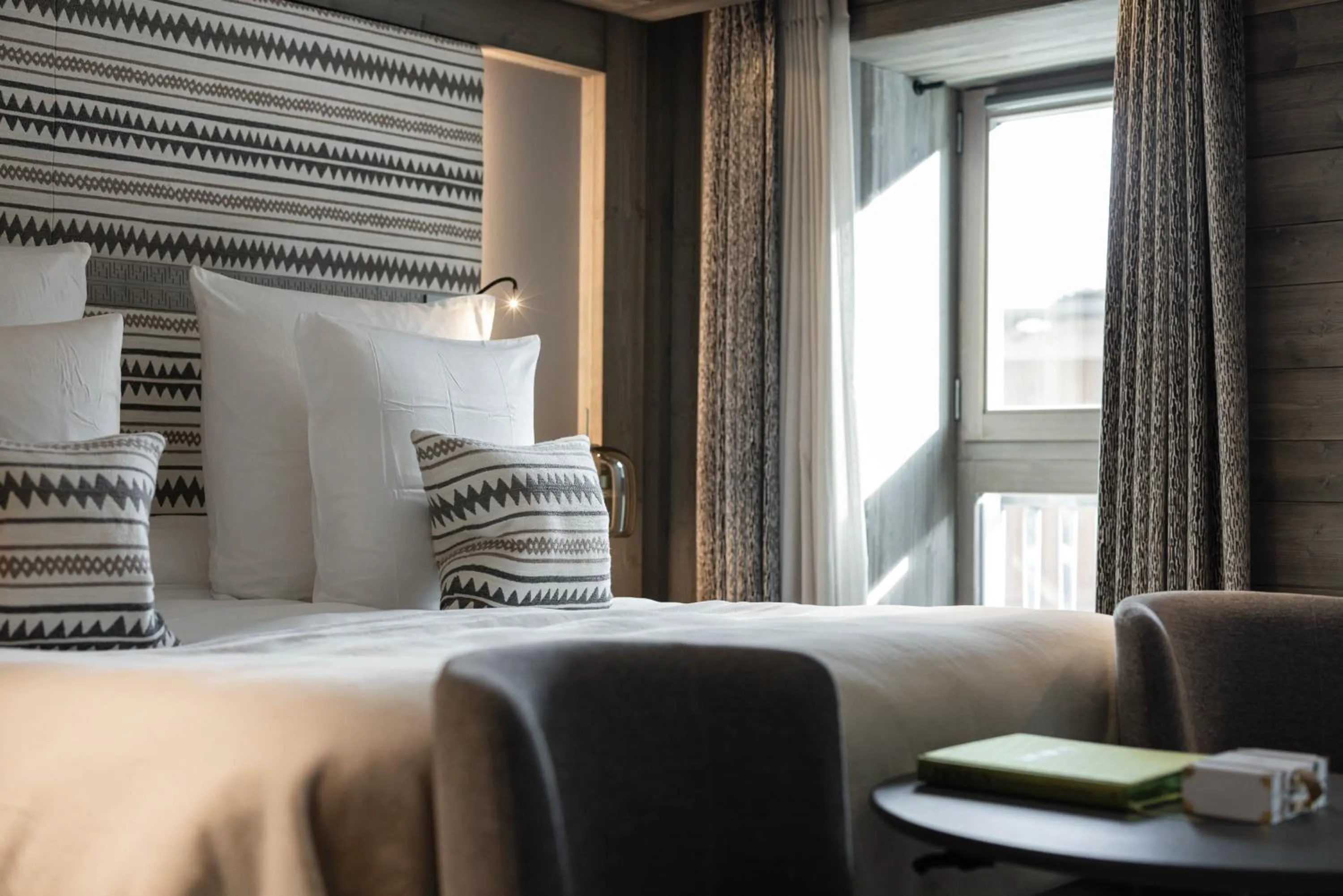 Bedroom, Bed in Hotel Le K2 Chogori