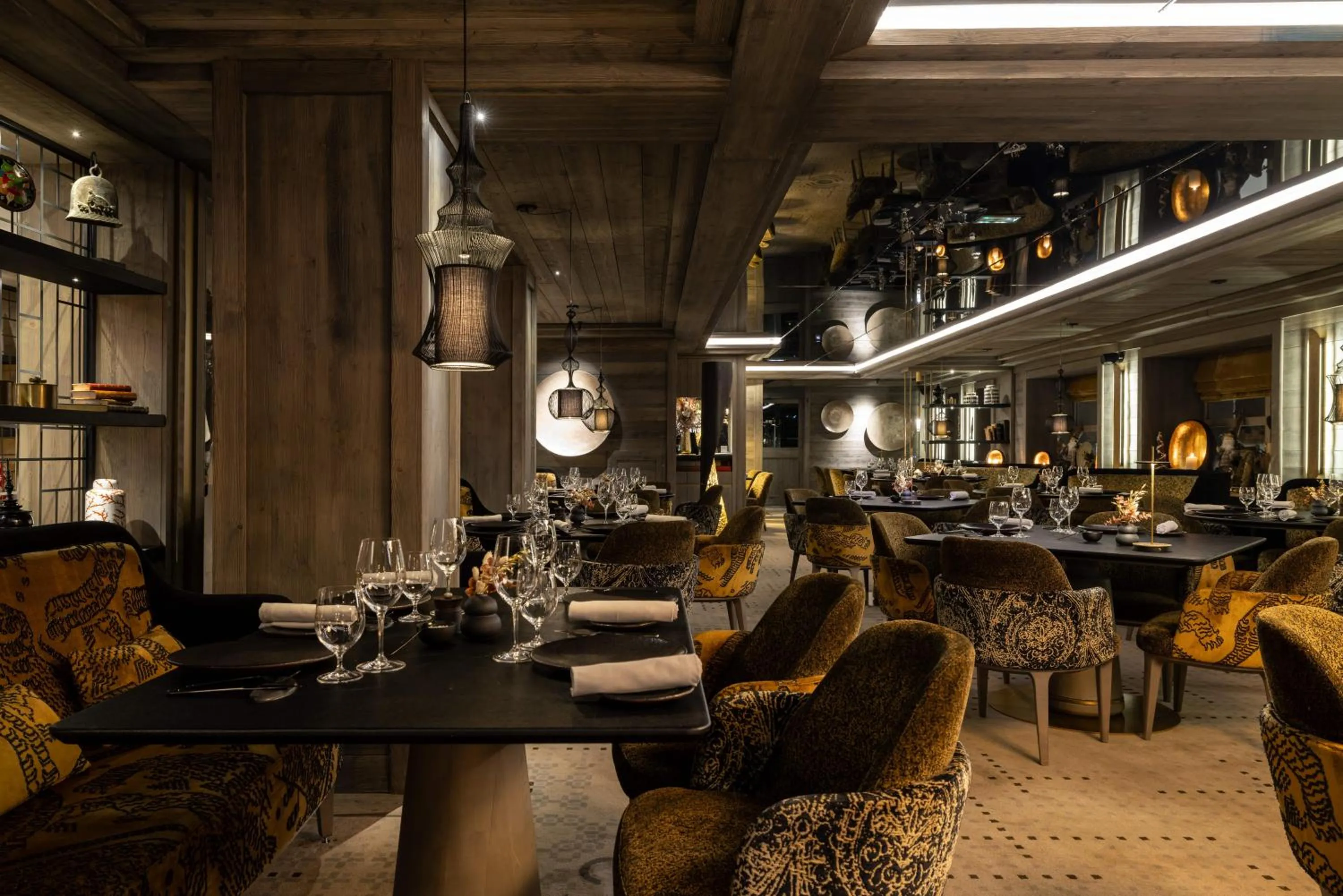 Restaurant/places to eat in Hotel Le K2 Chogori