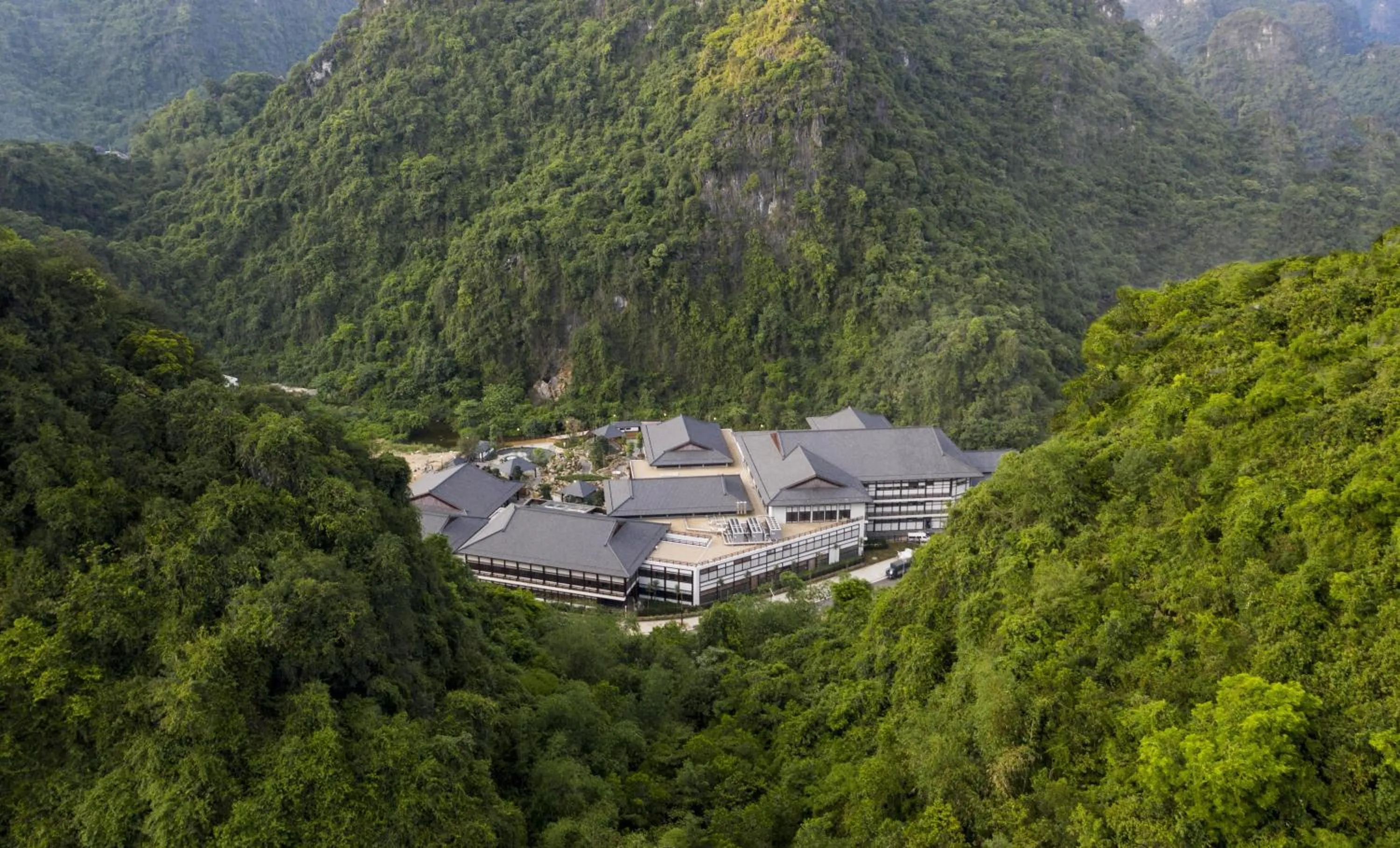 Property building in Hilton Quang Hanh Onsen Resort