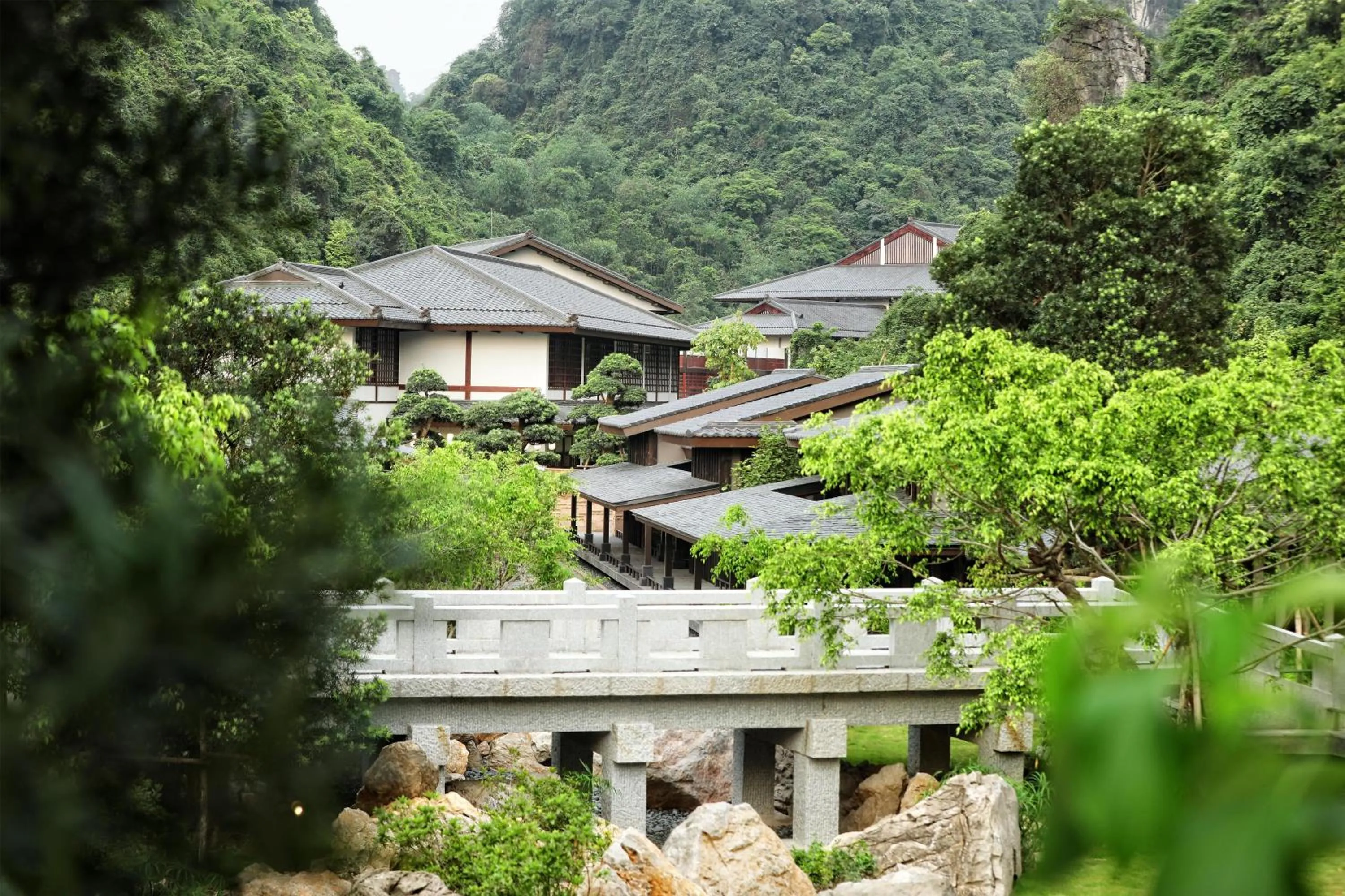 Property building in Hilton Quang Hanh Onsen Resort