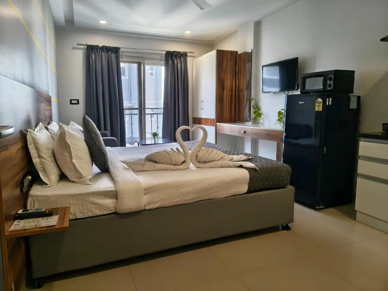 Bed in RESTEL STUDIO FLATS