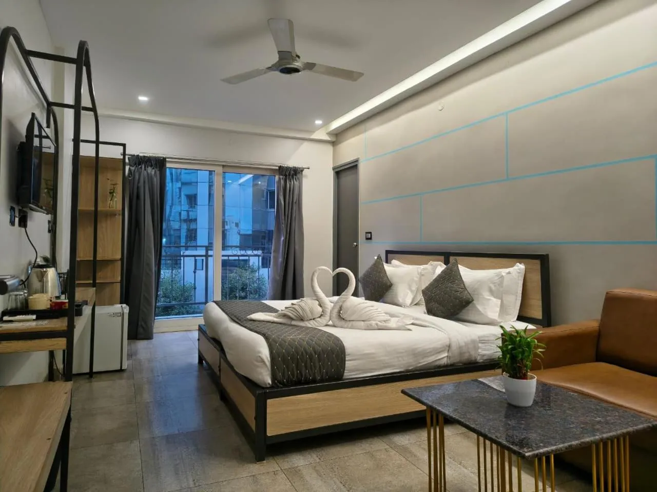 Bed in RESTEL STUDIO FLATS