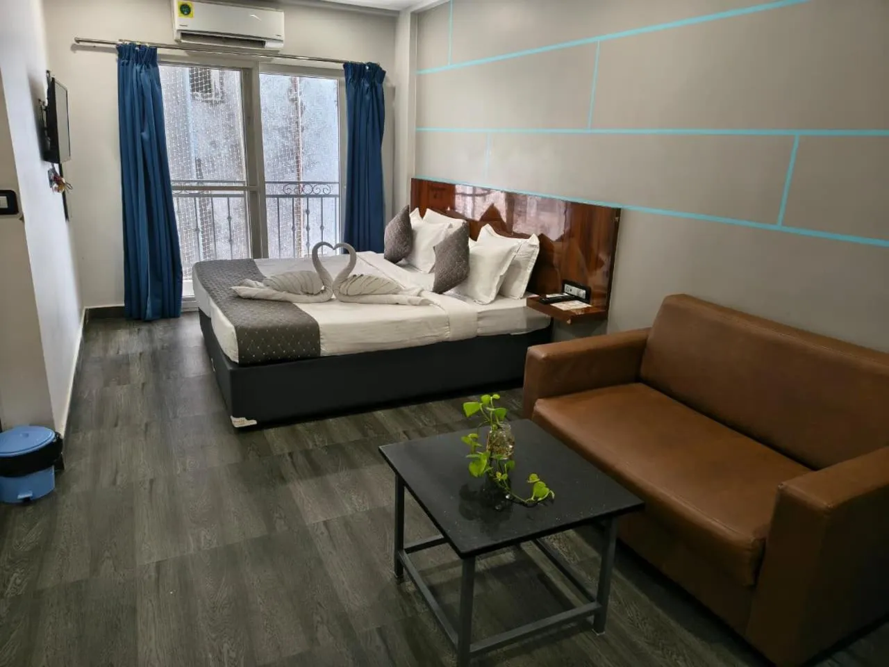 Bed in RESTEL STUDIO FLATS