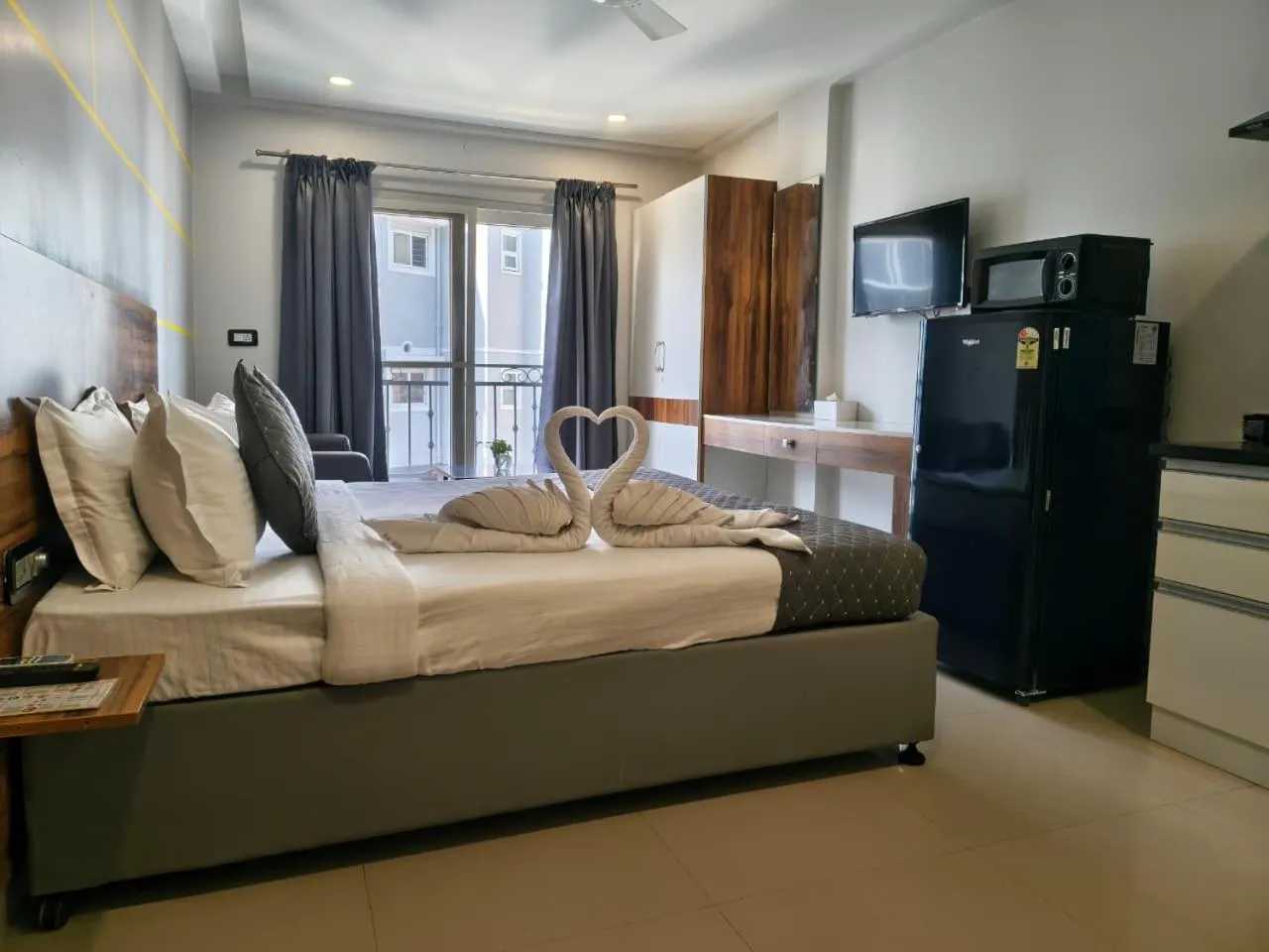 Bed in RESTEL STUDIO FLATS