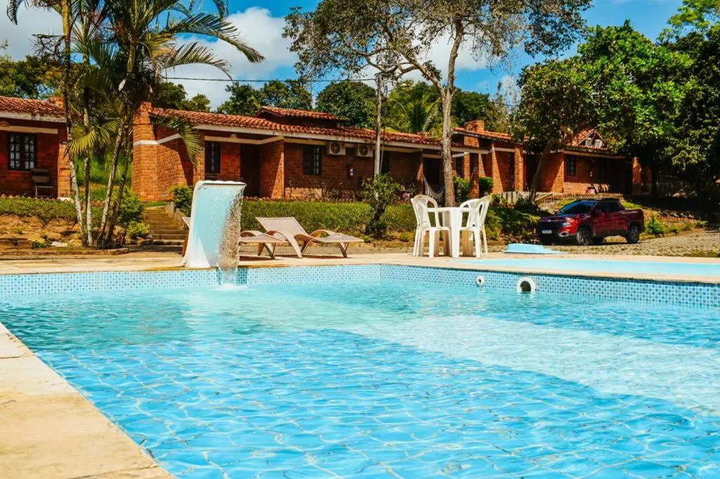 Swimming pool in Alvorada Hotel Garanhuns