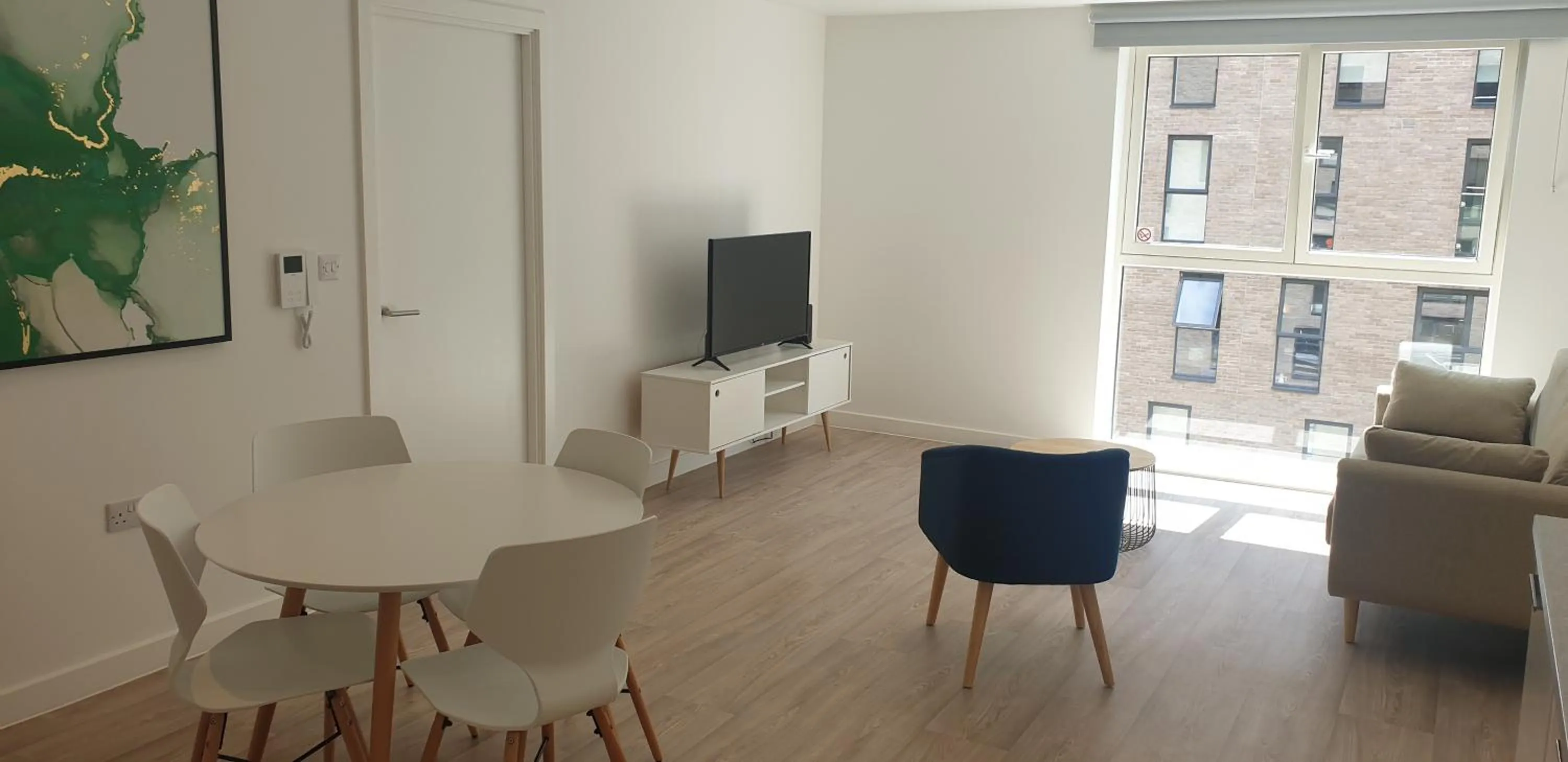 TV and multimedia in Quay Apartments Exchange Quay