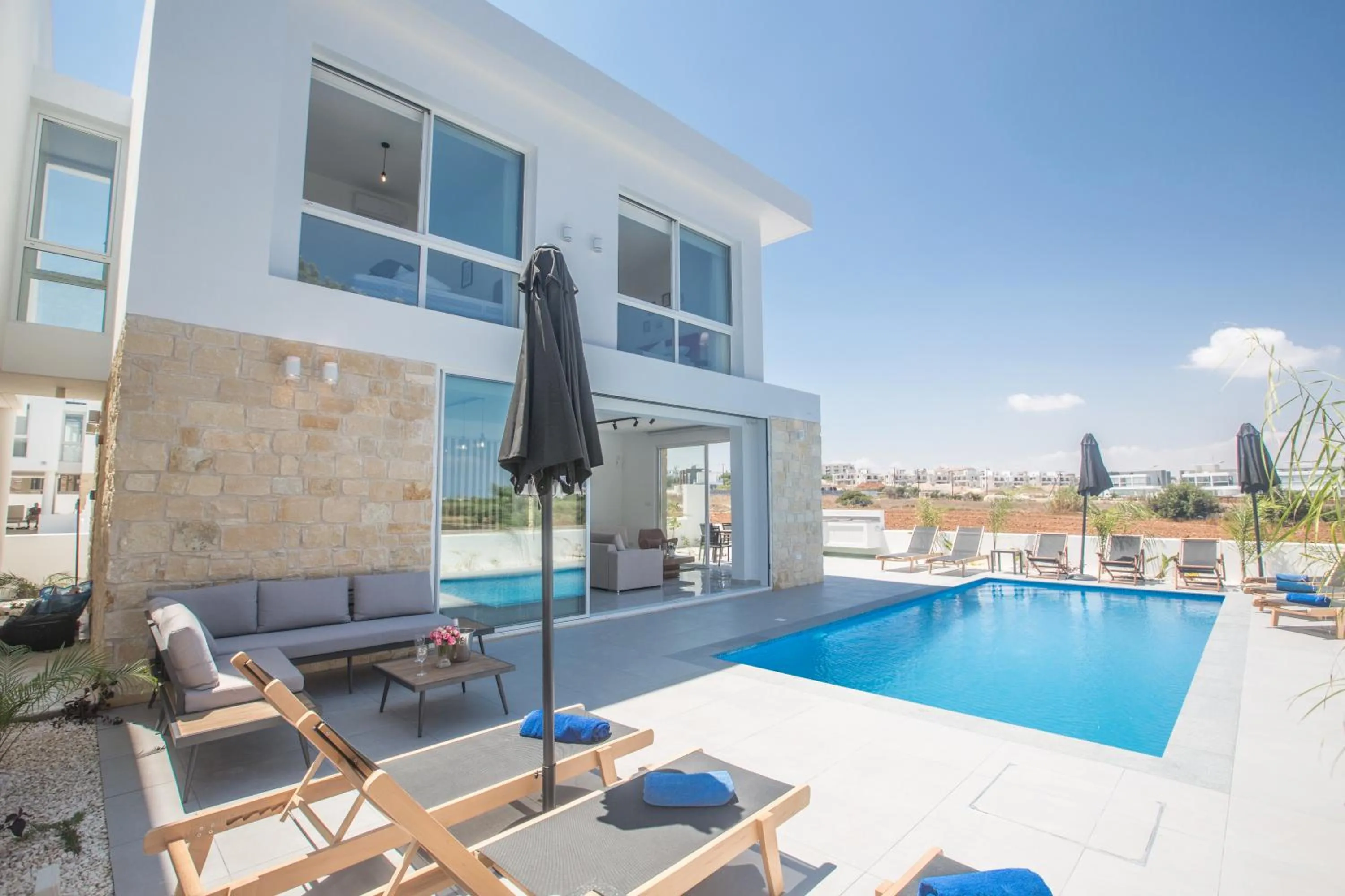 Vie Bleu Villas
