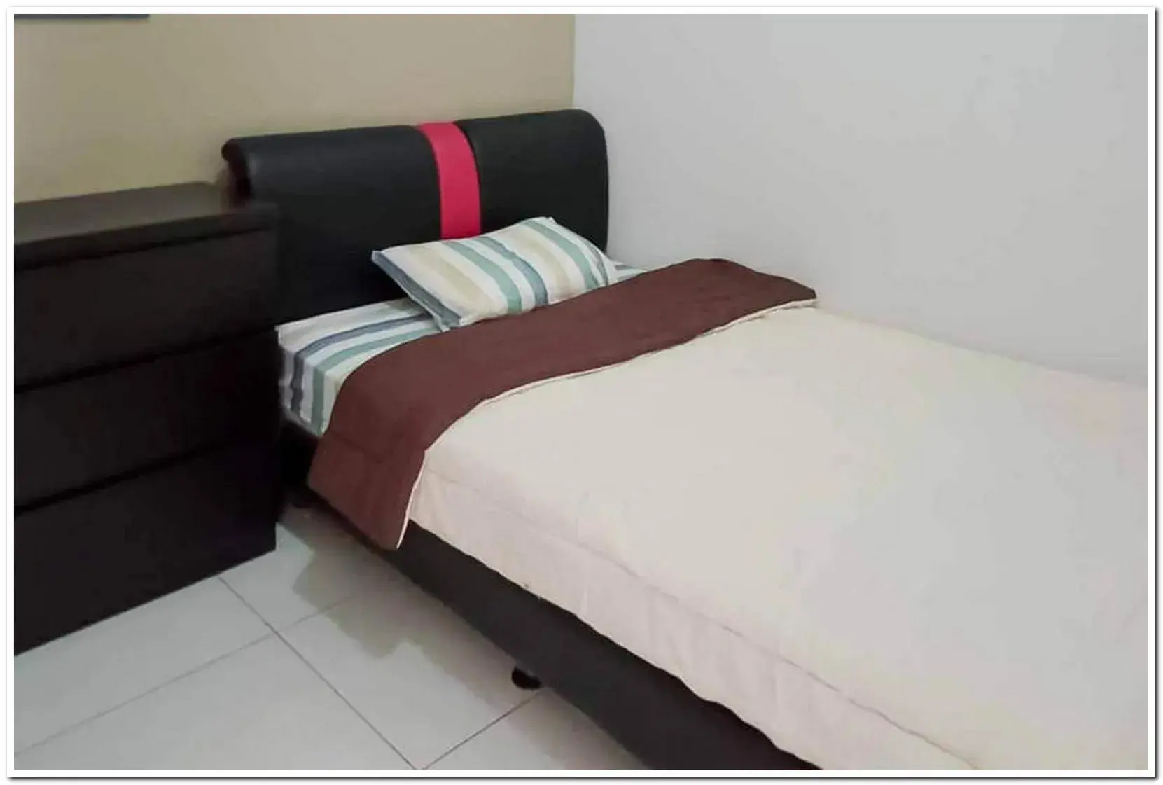 Syukur Guesthouse Syariah near Exit Toll Cikopo RedPartner Syukur Guesthouse Syariah near Exit Toll Cikopo RedPartner