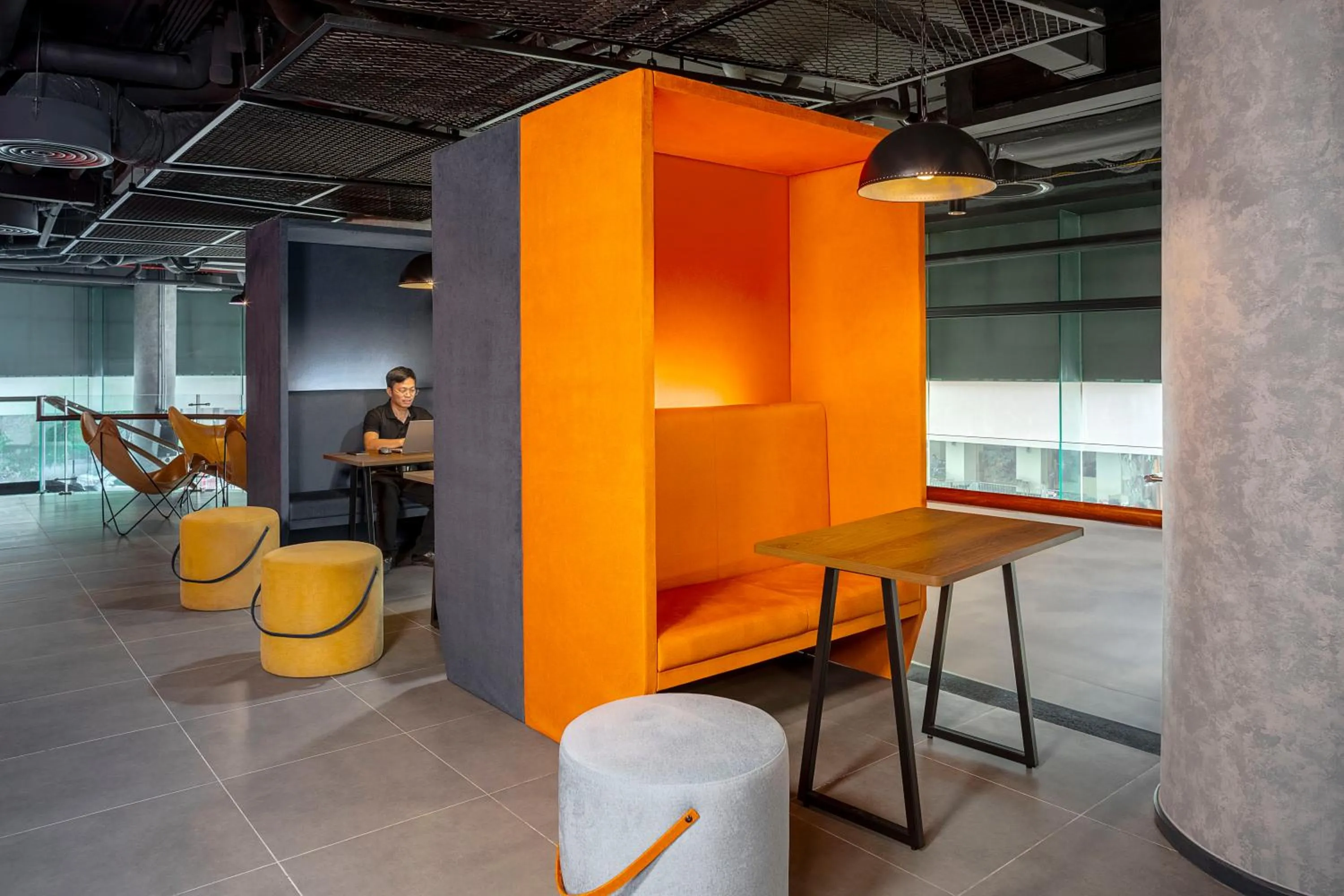 Lobby or reception in Tru by Hilton Nam Dinh City Centre