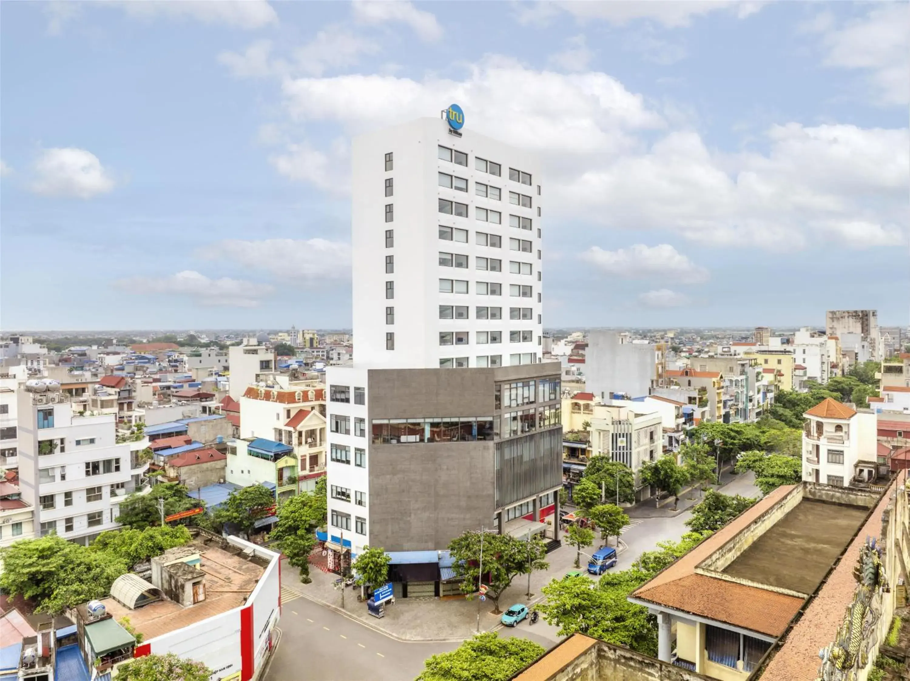 Property building in Tru by Hilton Nam Dinh City Centre Property building in Tru by Hilton Nam Dinh City Centre