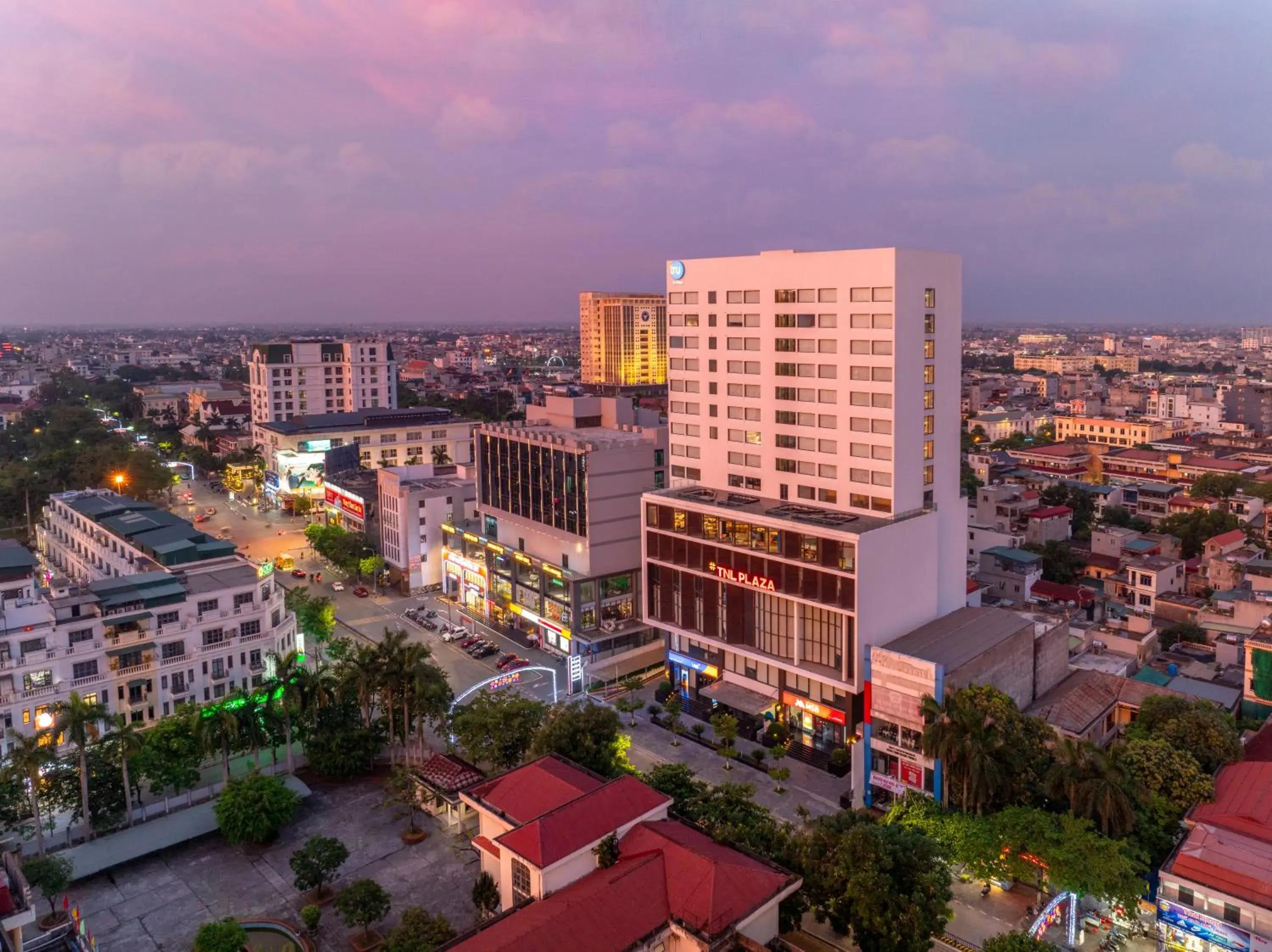Property building in Tru by Hilton Thai Binh City Centre Property building in Tru by Hilton Thai Binh City Centre