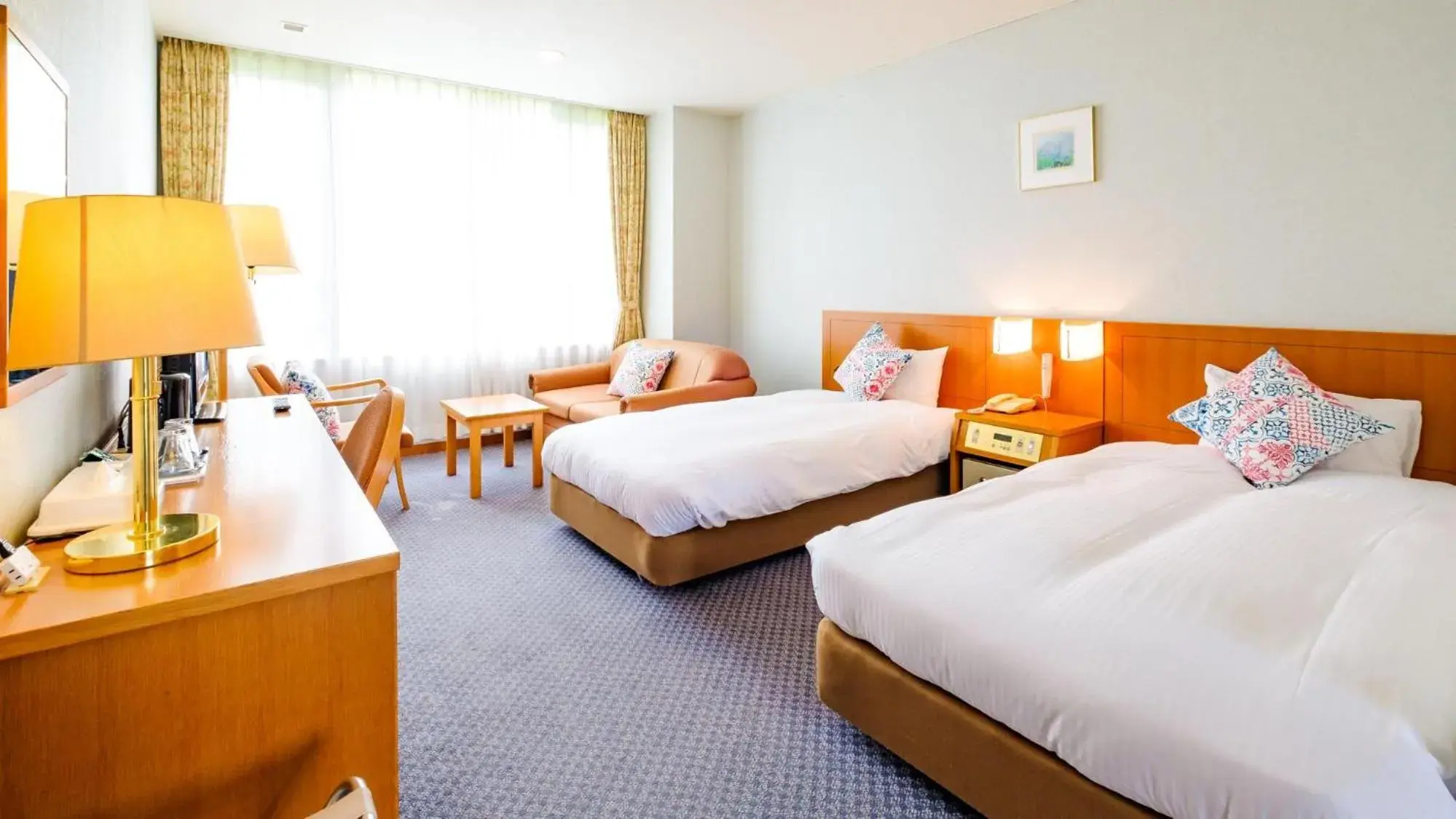 Photo of the whole room, Bed in SPA HOTEL YUTTARIKAN Photo of the whole room, Bed in SPA HOTEL YUTTARIKAN