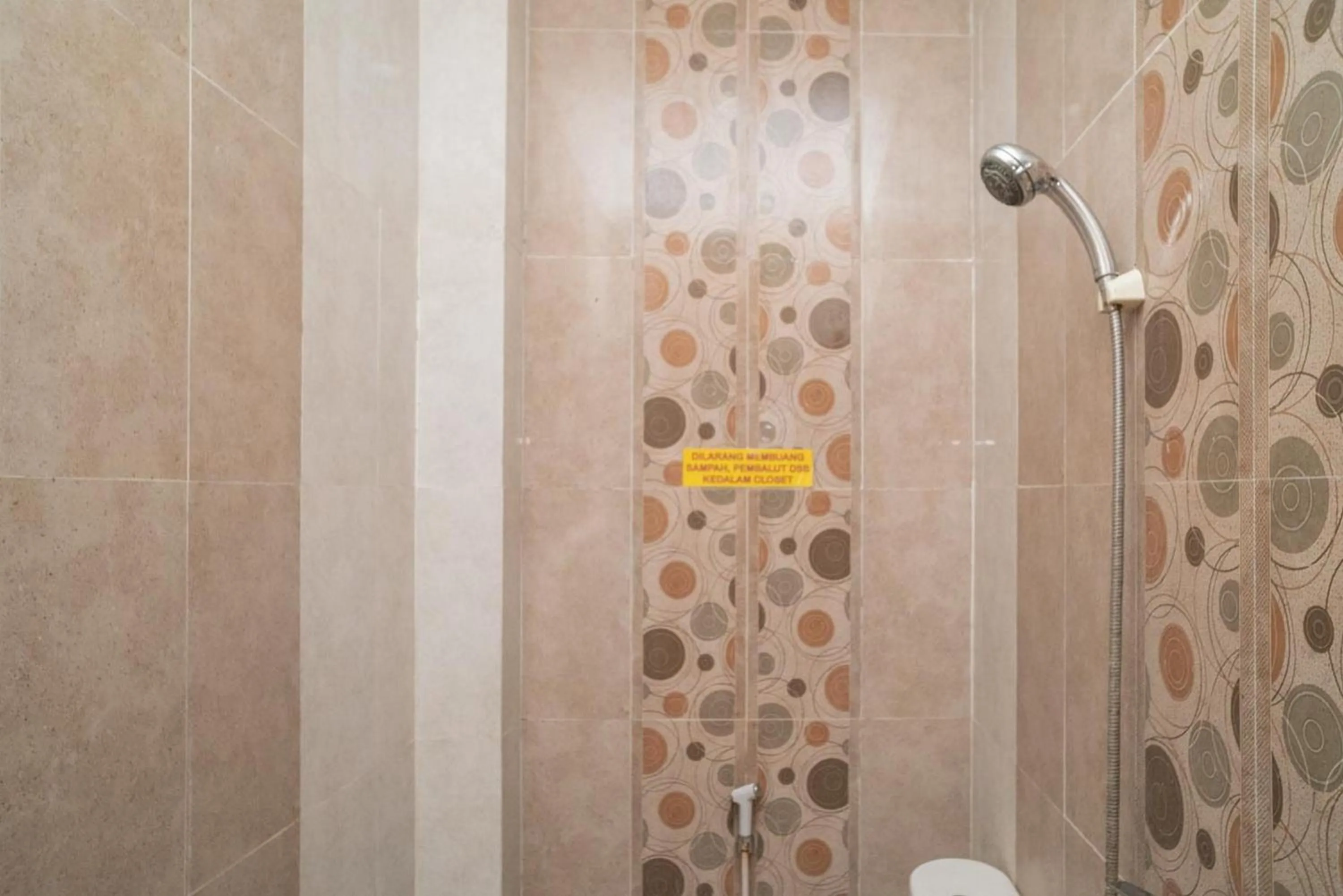 Bathroom in Rejeki Homestay Syariah Malioboro RedPartner