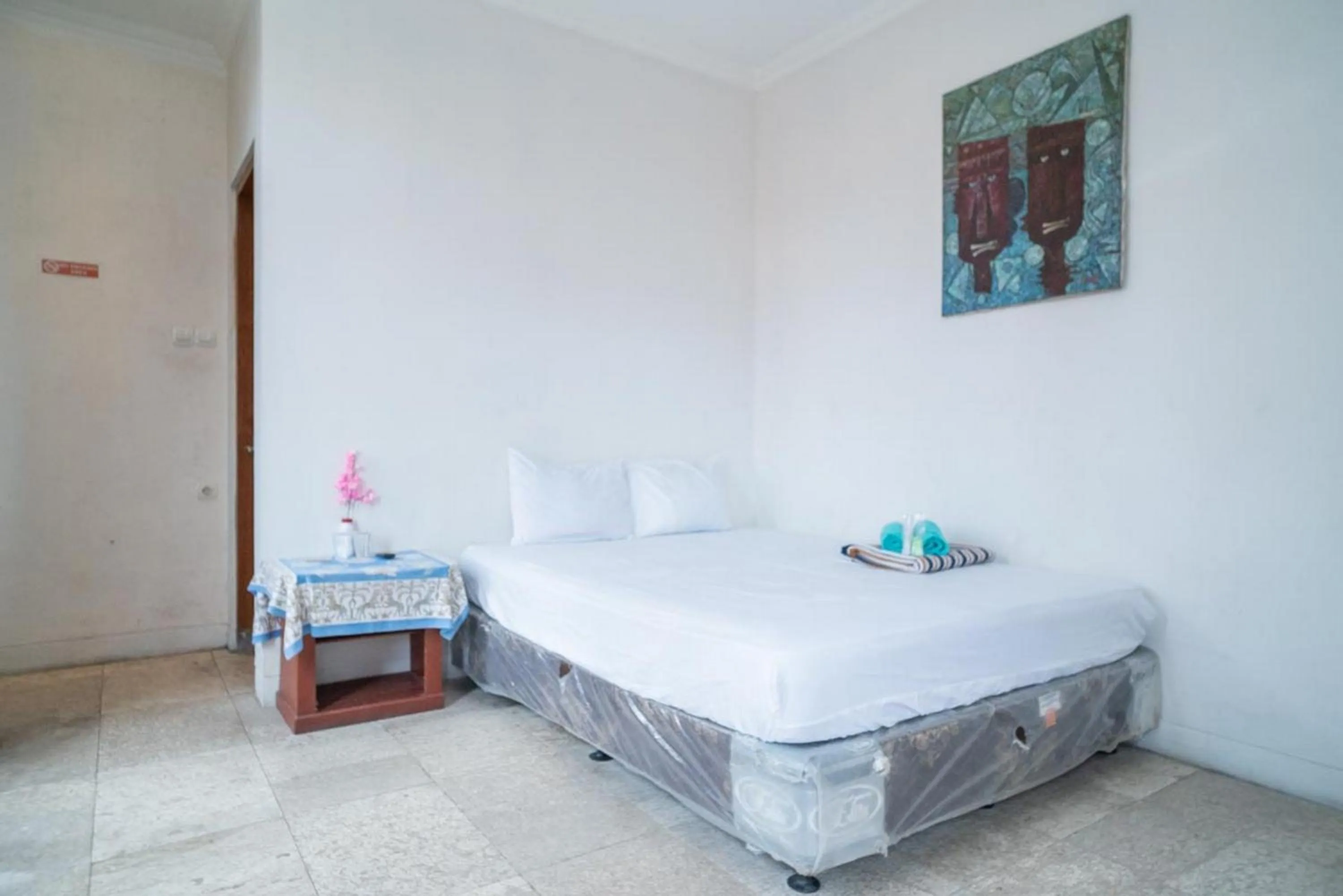 Bedroom, Bed in Rejeki Homestay Syariah Malioboro RedPartner