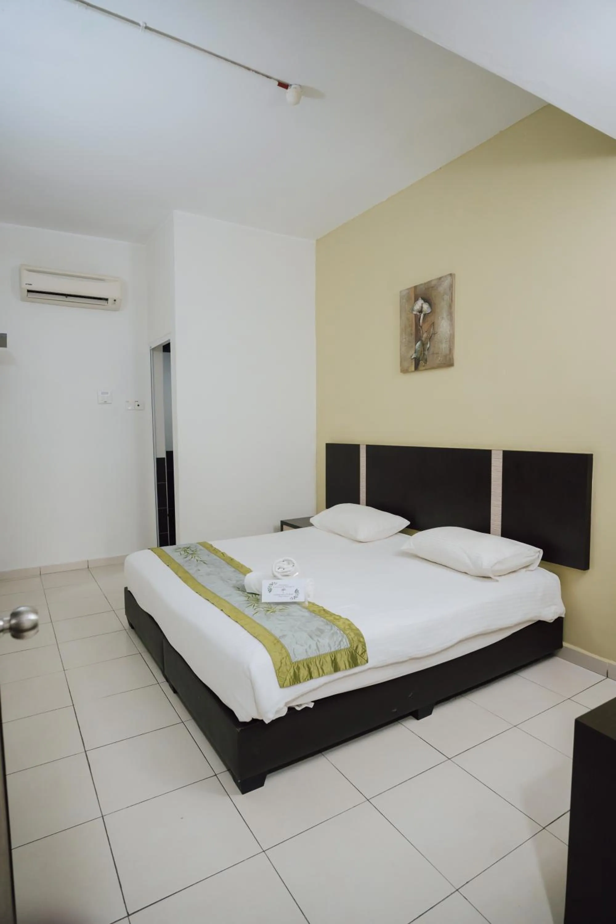 Bed in ND Hotel Melaka