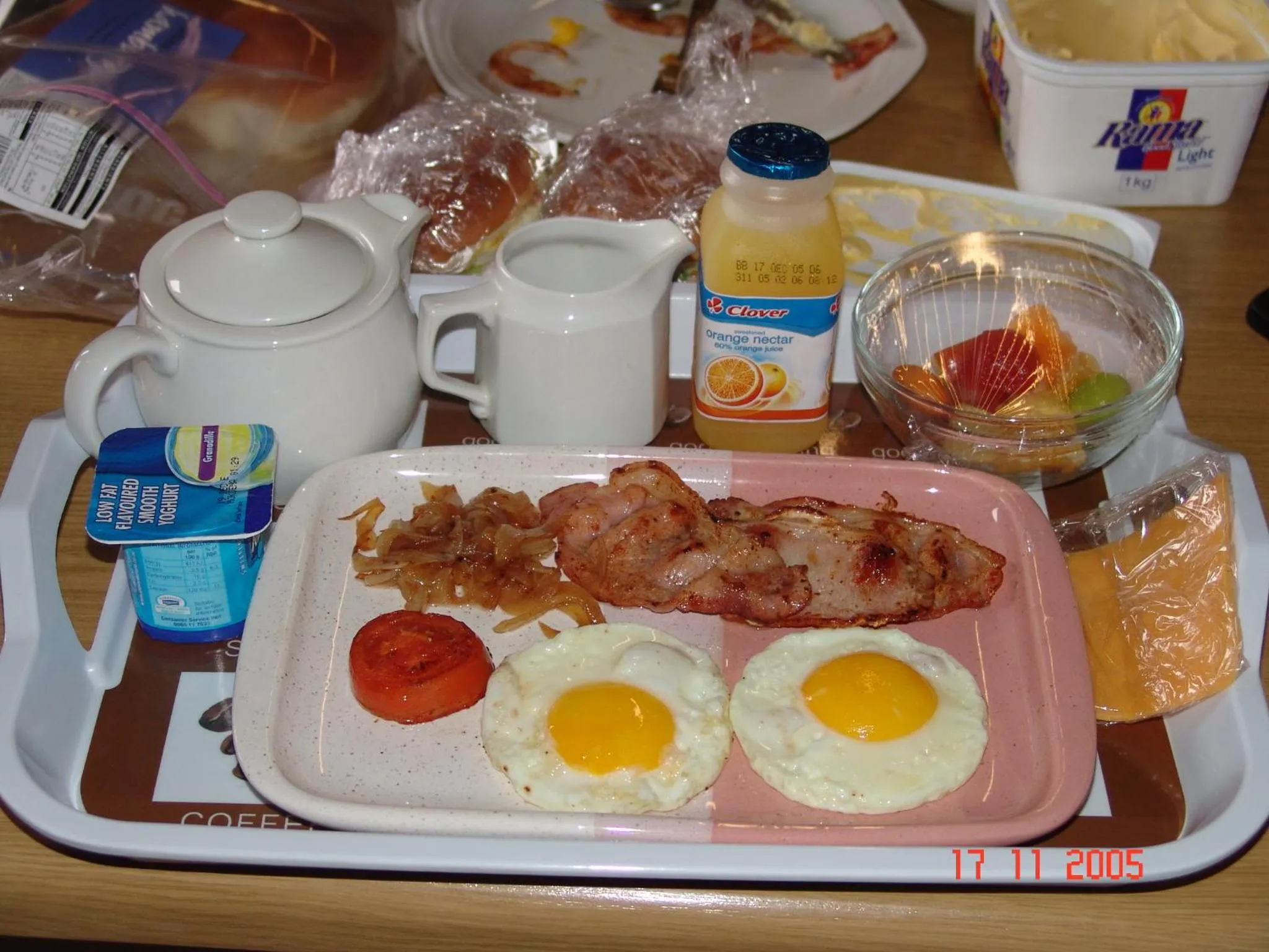 Breakfast in Bed and Breakfast at Eves