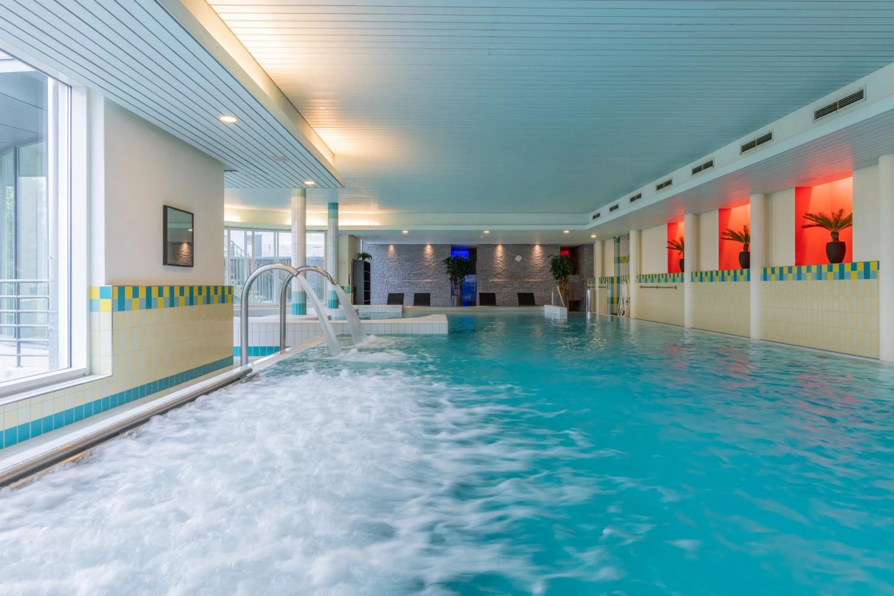 Spa and wellness centre/facilities in Hotel Victoria Lauberhorn Wengen, a Faern Collection Hotel