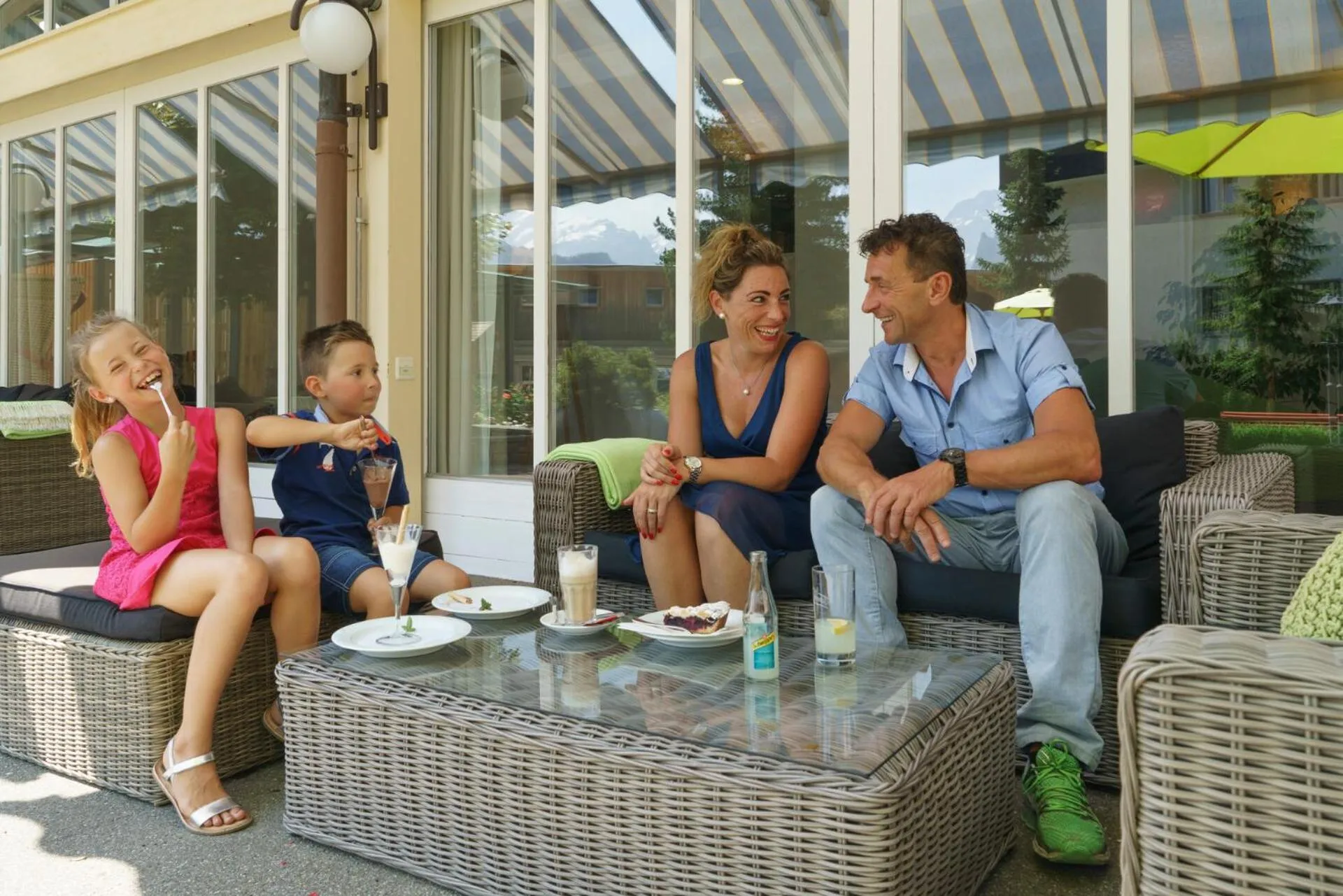 Restaurant/places to eat in Hotel Victoria Lauberhorn Wengen, a Faern Collection Hotel