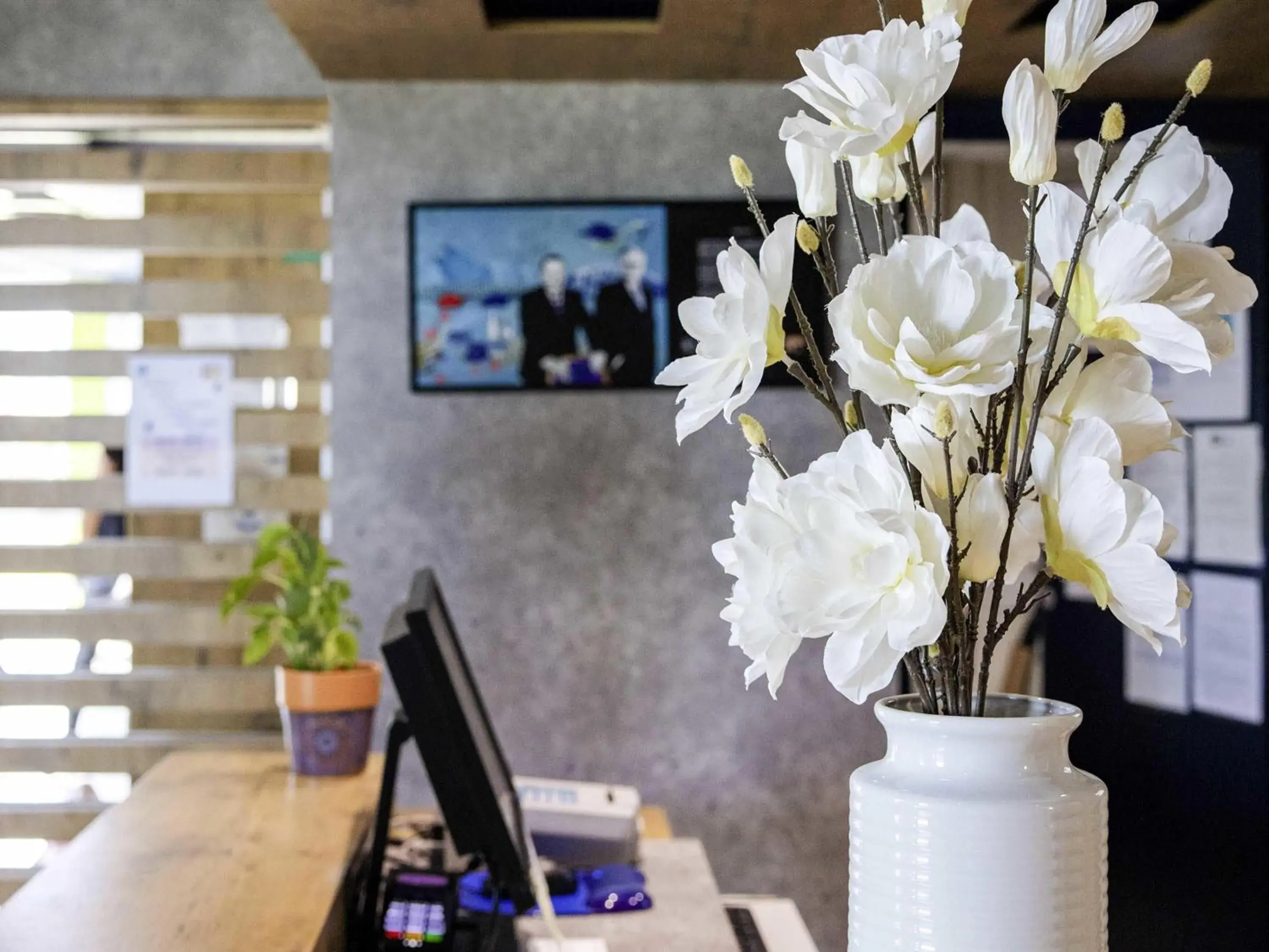 Property building in Ibis Budget Perpignan Nord Rivesaltes Property building in Ibis Budget Perpignan Nord Rivesaltes