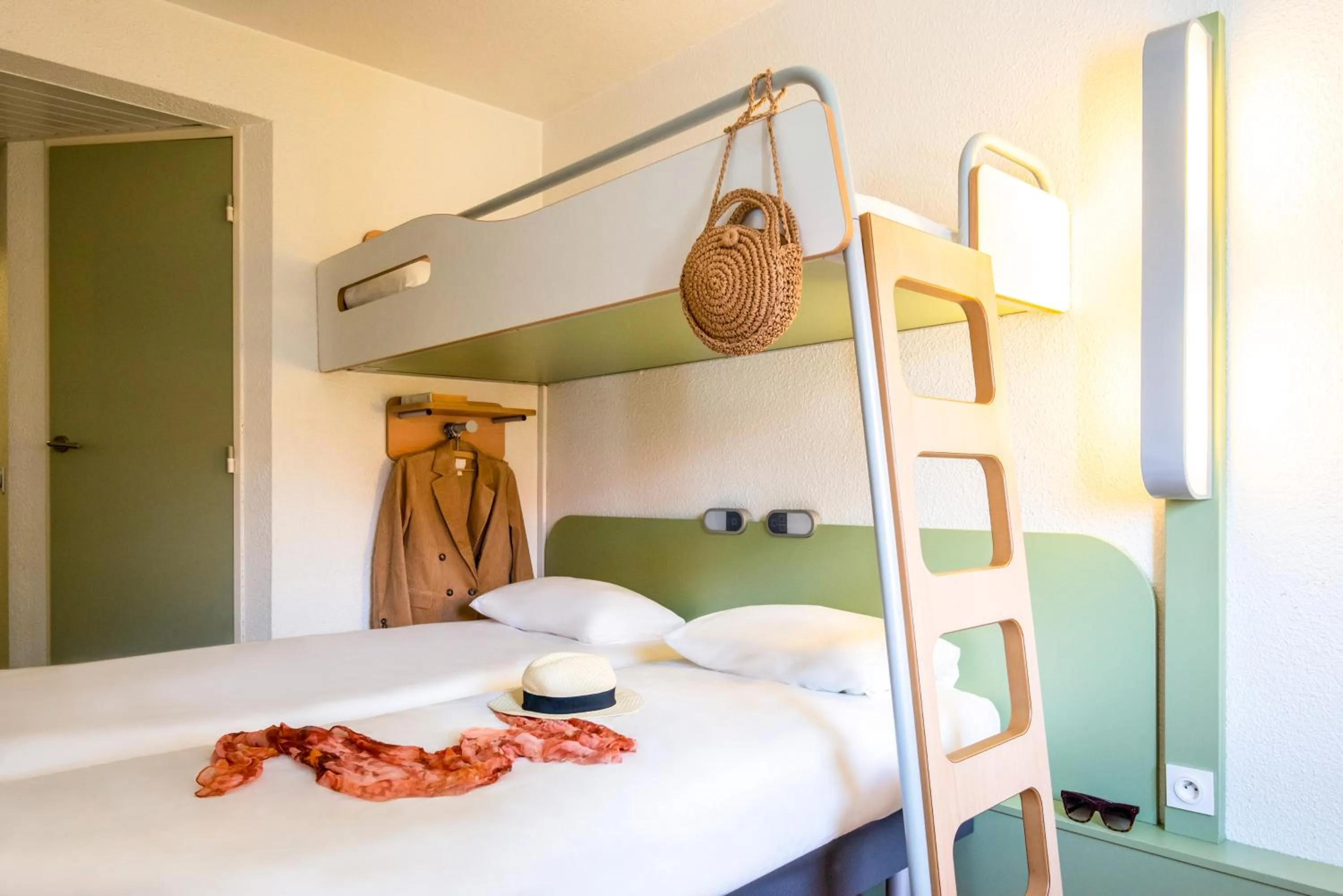 bunk bed, Bed in Ibis Budget Perpignan Nord Rivesaltes