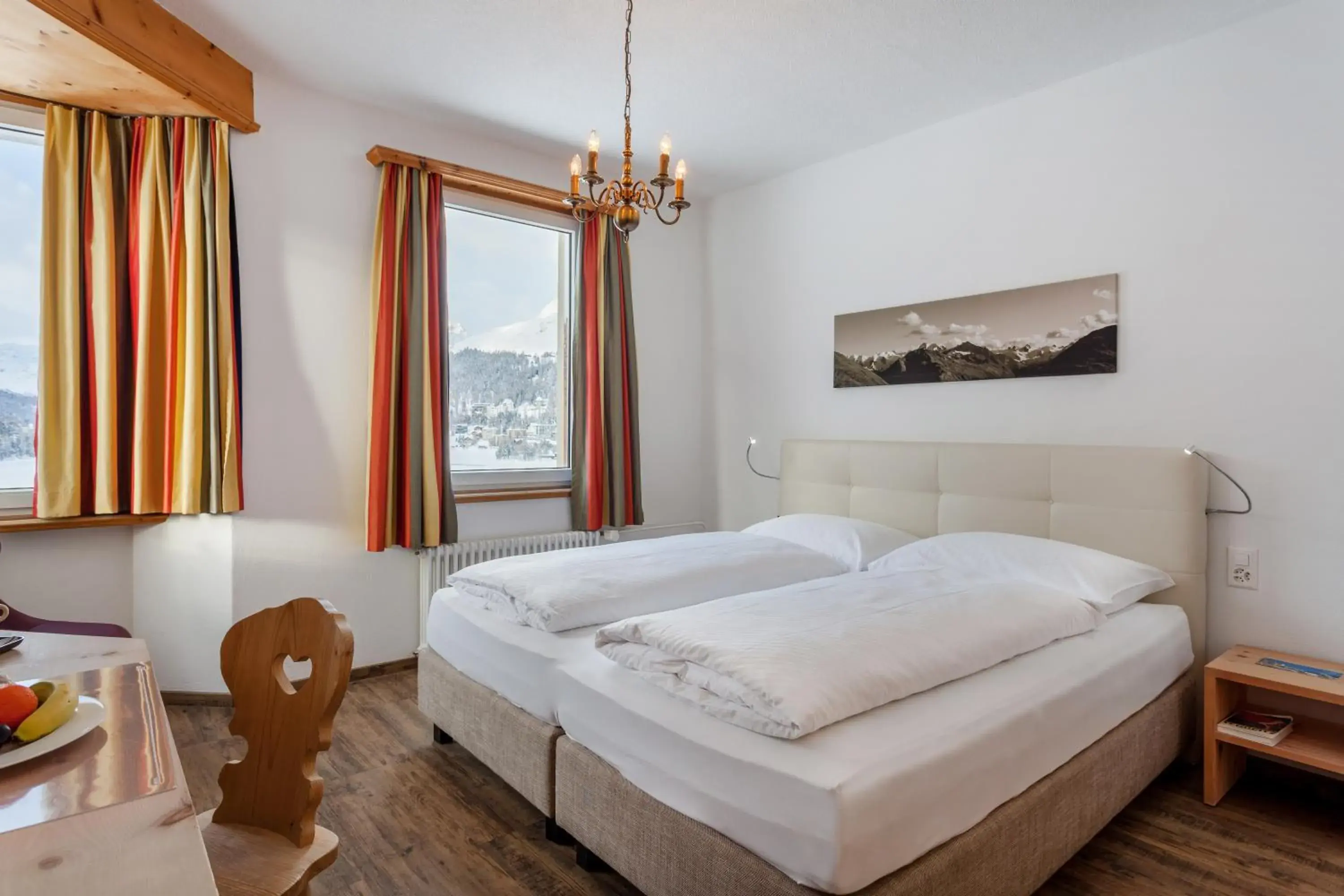 Comfort Double Room with Lake View in Hotel Waldhaus am See Comfort Double Room with Lake View in Hotel Waldhaus am See