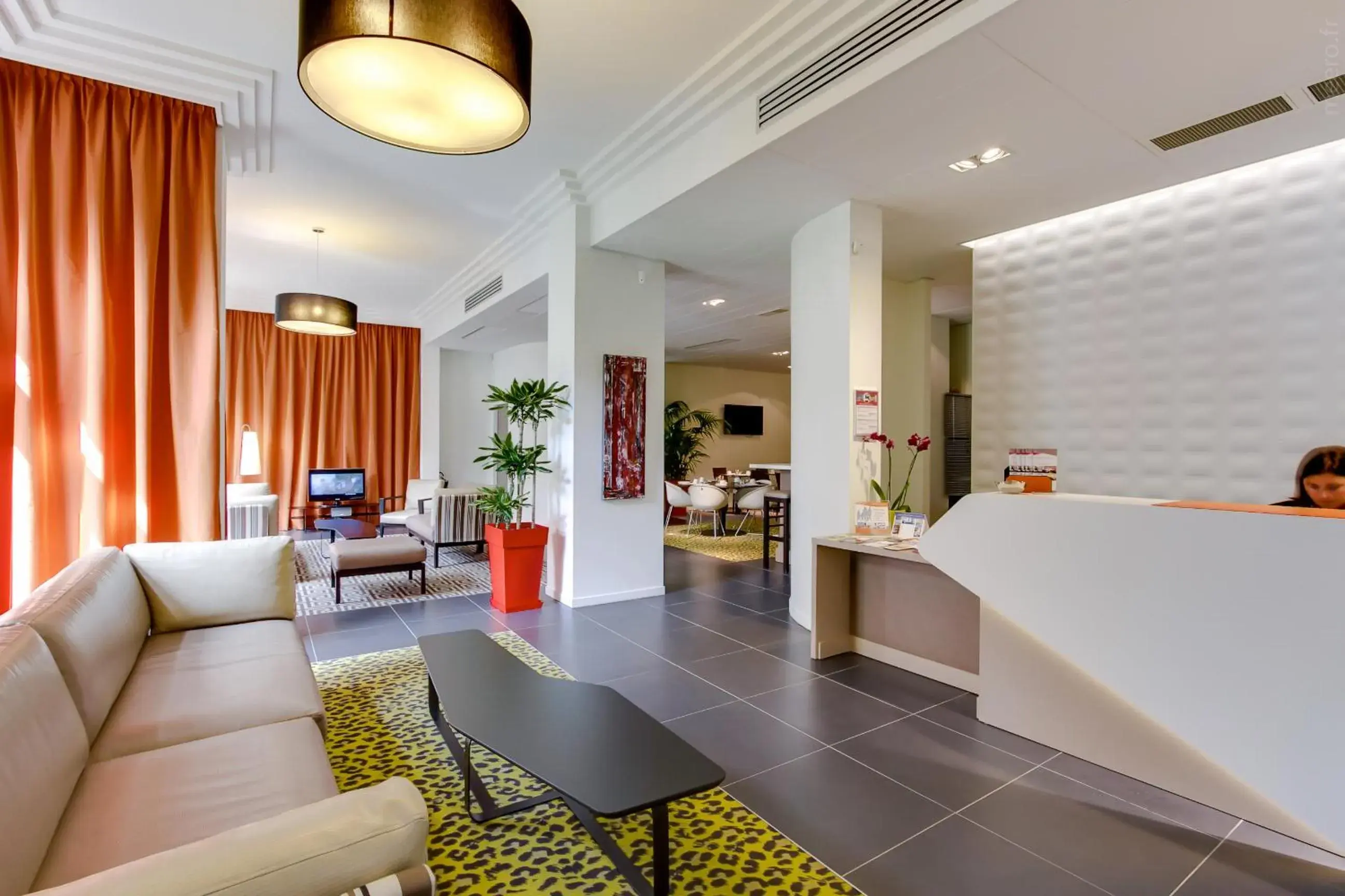 Lobby or reception in Privilège Appart Hôtel Saint Exupéry Lobby or reception in Privilège Appart Hôtel Saint Exupéry