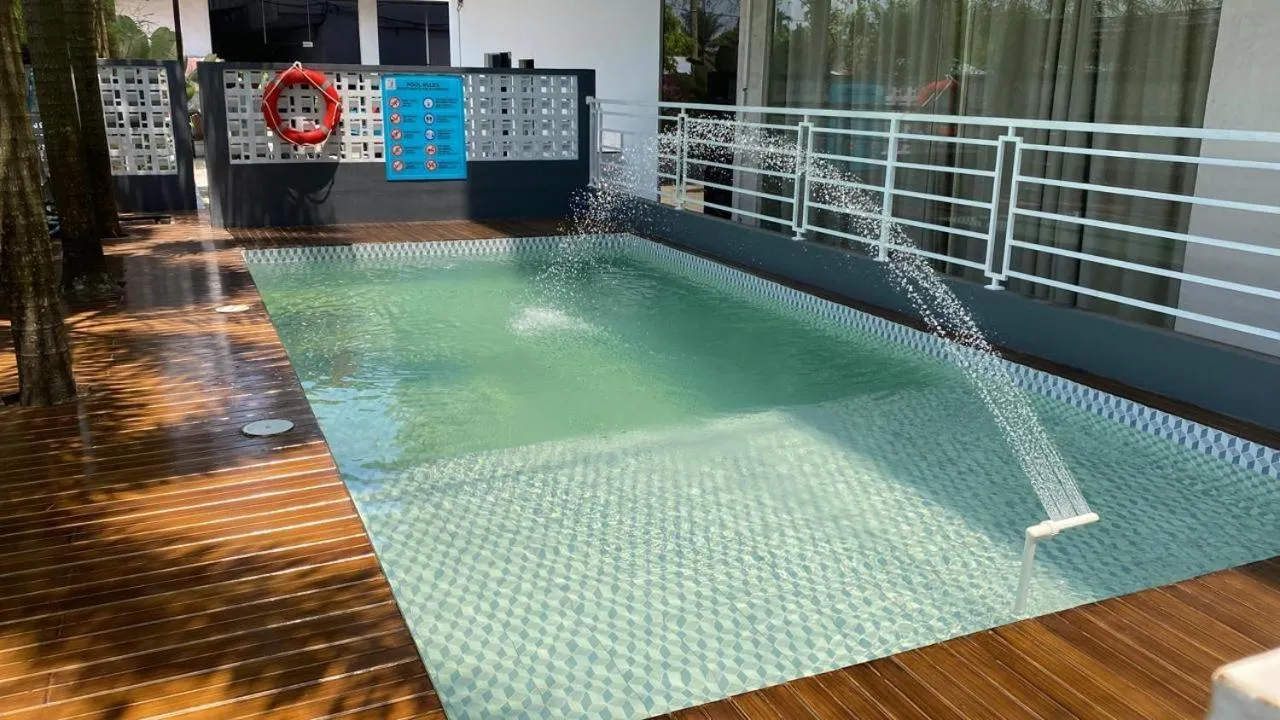 Swimming pool in Saka Hotel Medan