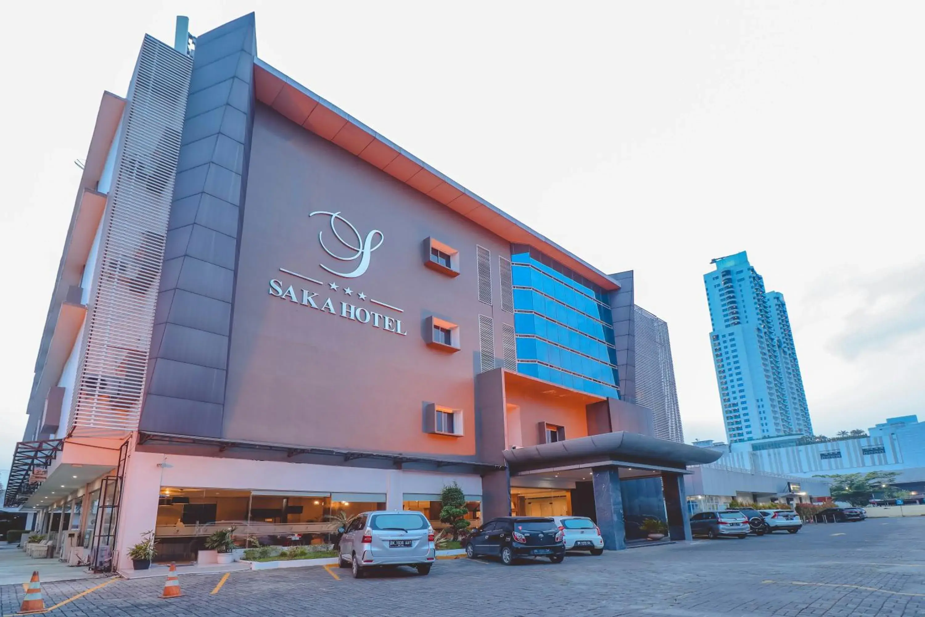 Facade/entrance, Property Building in Saka Hotel Medan Facade/entrance, Property Building in Saka Hotel Medan