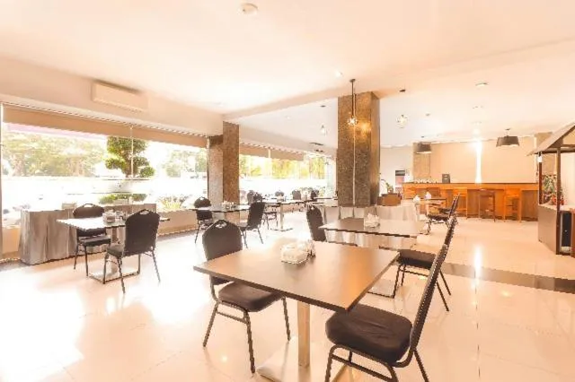 Restaurant/places to eat in Saka Hotel Medan