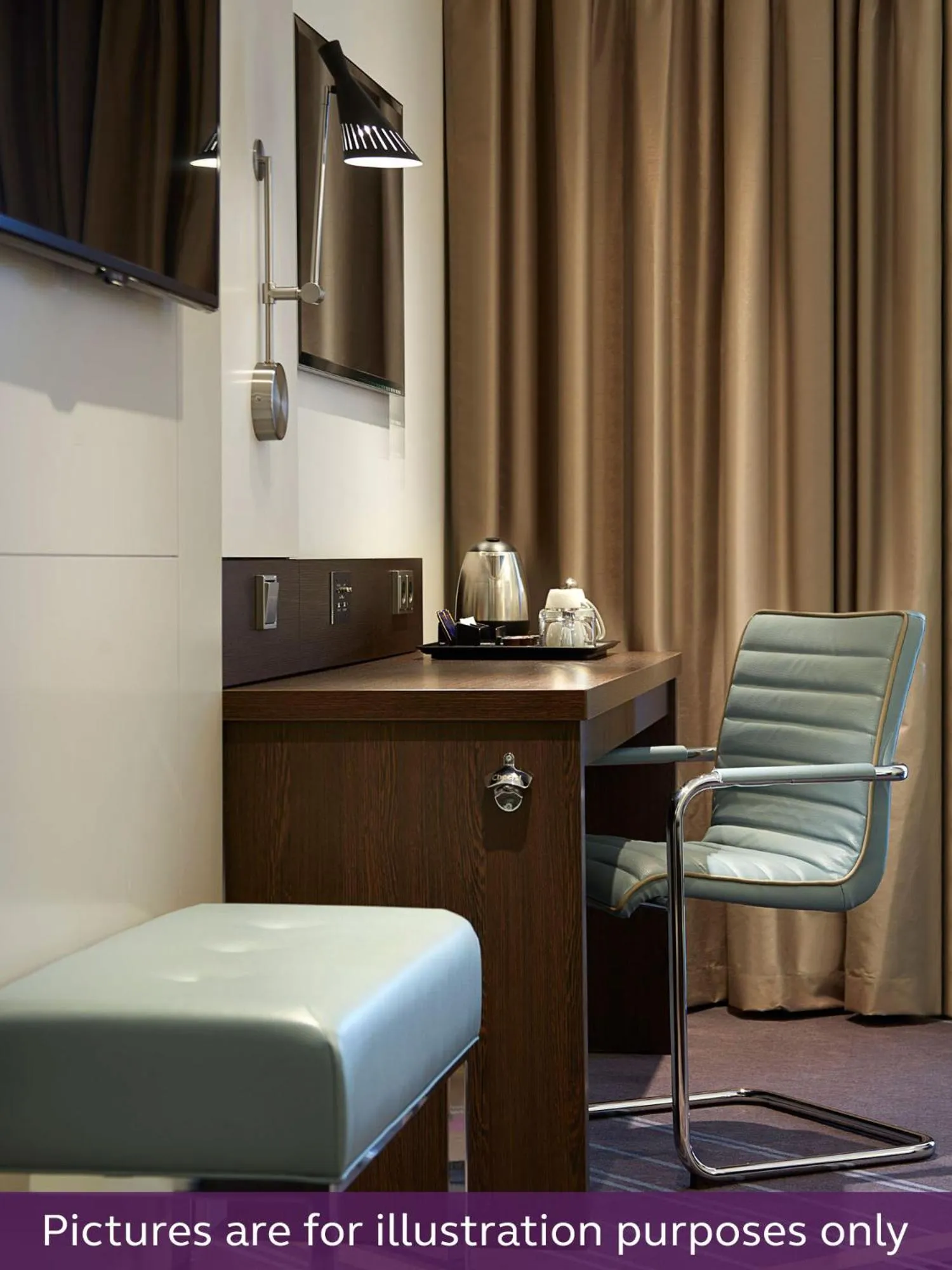 Coffee/tea facilities in Premier Inn Berlin City Süd