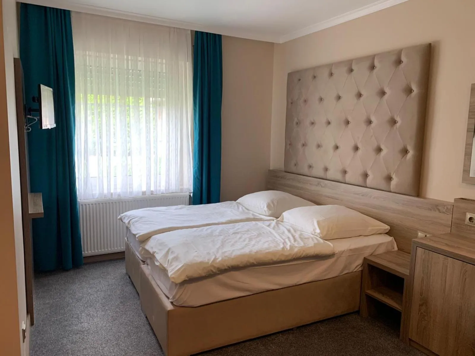 Bed in Hotel zur Riede bei Bremen