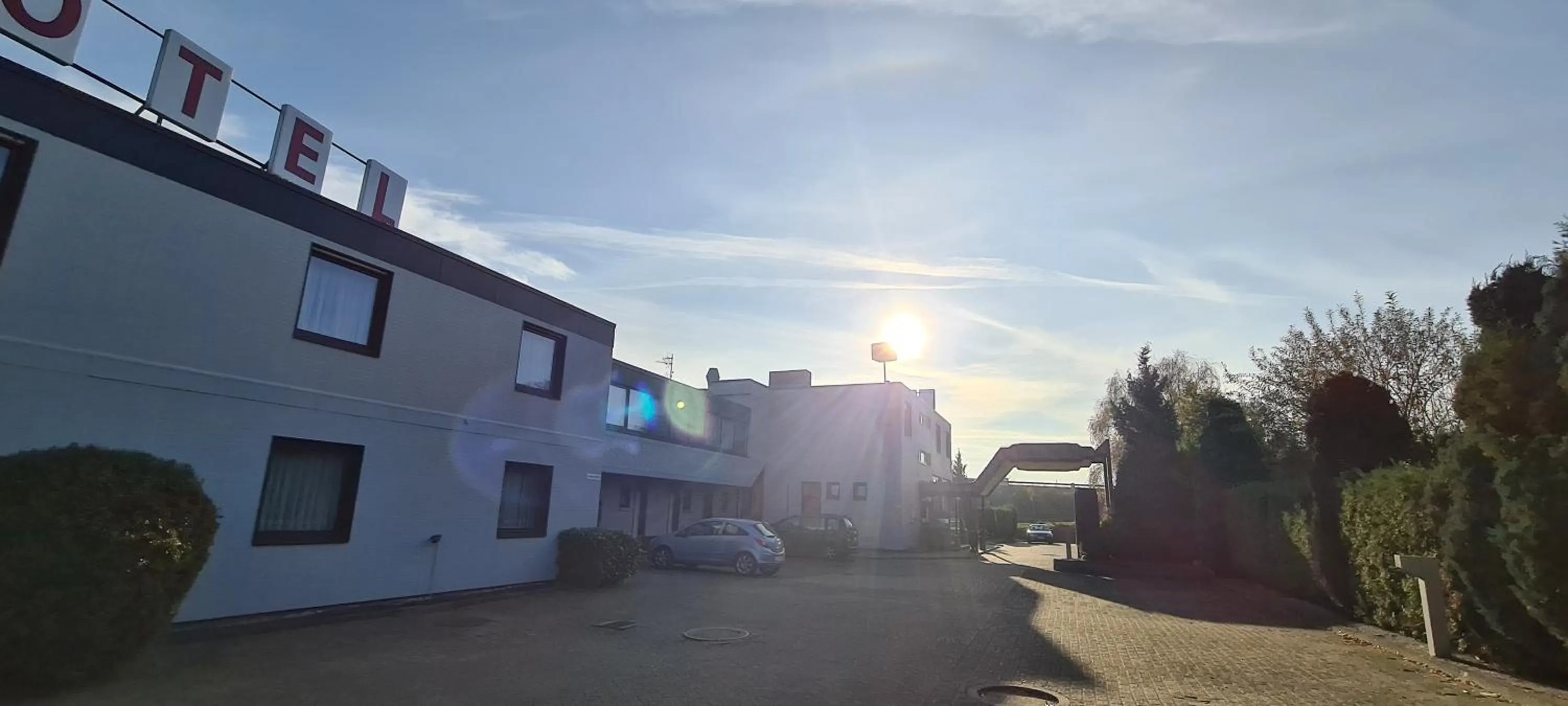 Property building in Hotel zur Riede bei Bremen