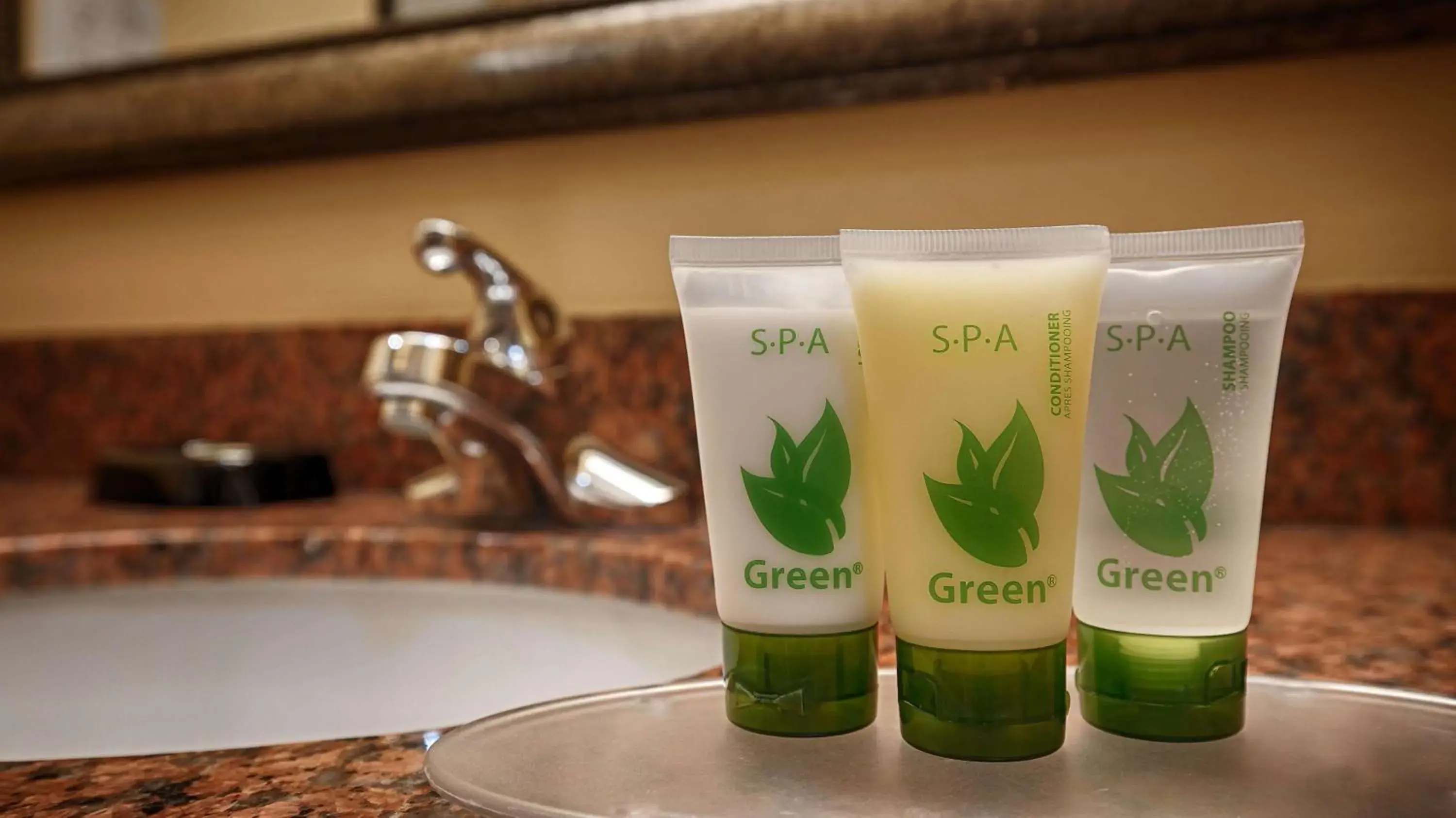 King Room with Full Kitchen - Nonsmoking in Best Western Plus Manvel Inn & Suites King Room with Full Kitchen - Nonsmoking in Best Western Plus Manvel Inn & Suites