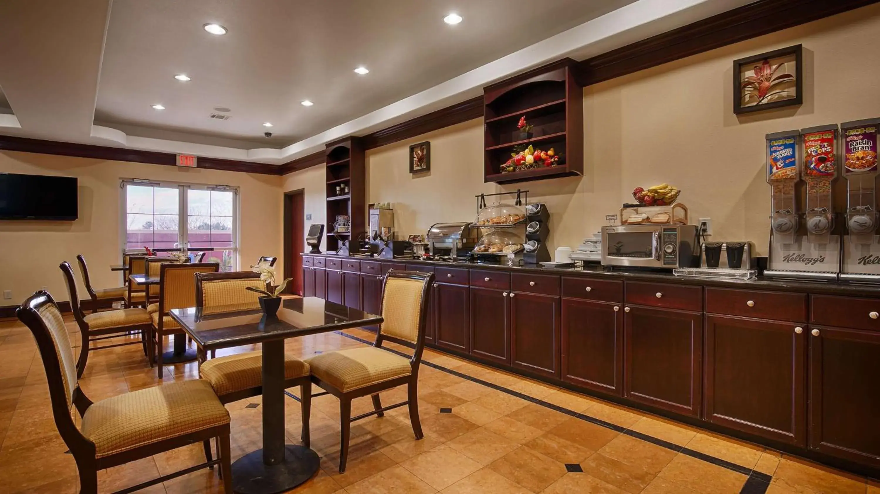 Restaurant/places to eat in Best Western Plus Manvel Restaurant/places to eat in Best Western Plus Manvel