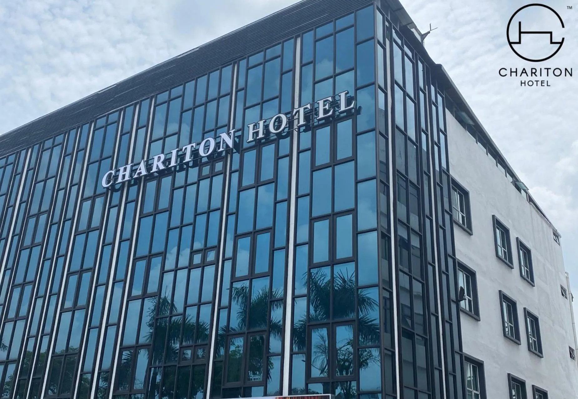 Property building in Chariton Hotel Skudai Kiri