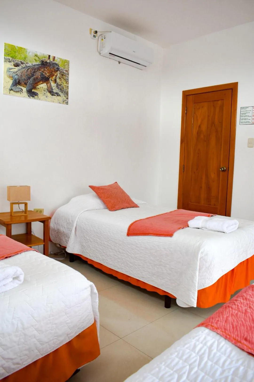 Bed in Gran Hostal Tintorera