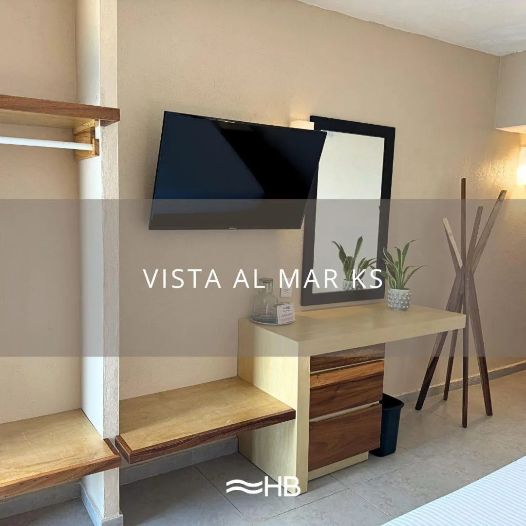 Hotel Barra de Navidad