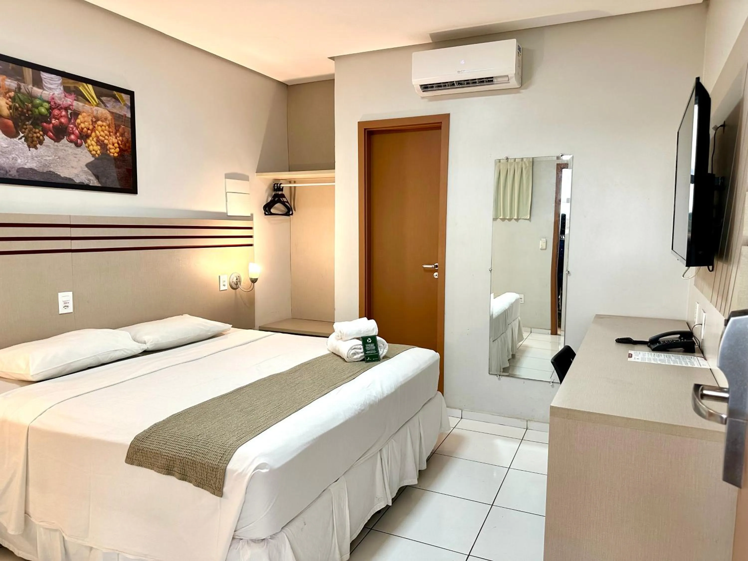 Bed in Valen Porto Hotel São Luís