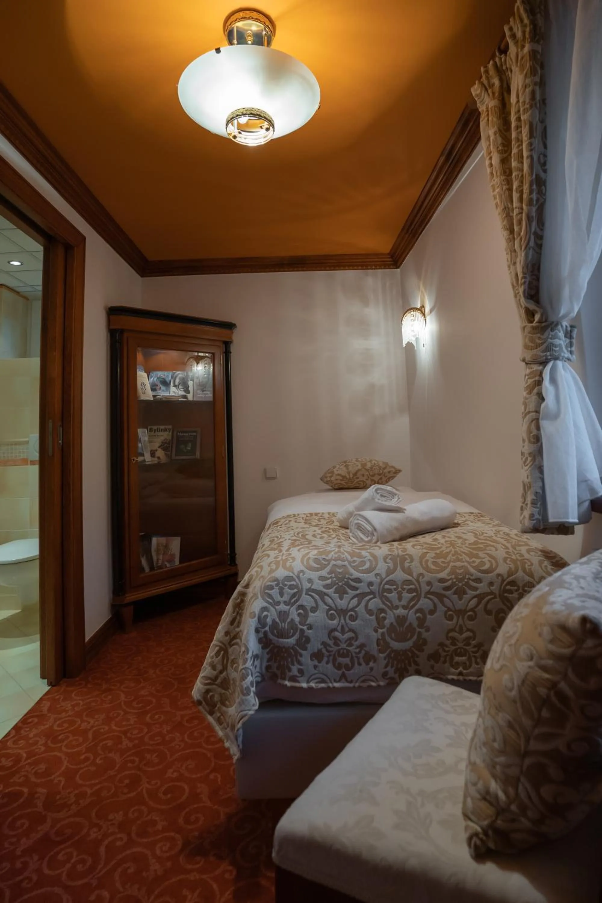 Photo of the whole room, Bed in Jáchymoff