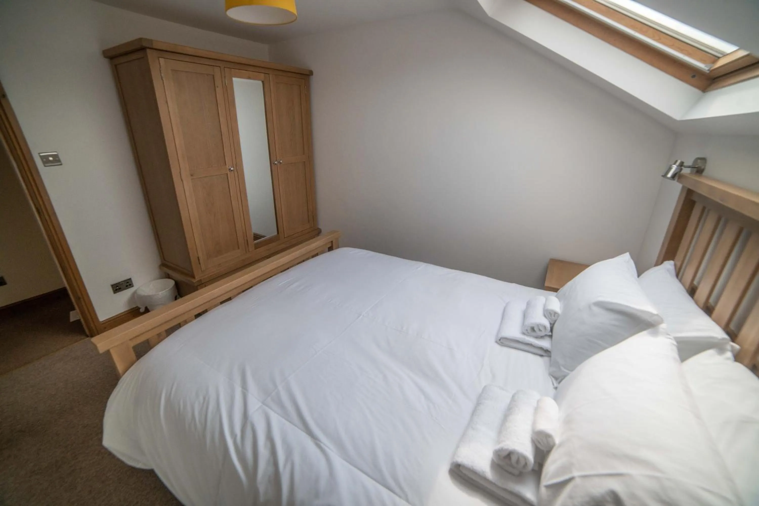 Bed in The Haven Keswick - Spacious Central Apartment
